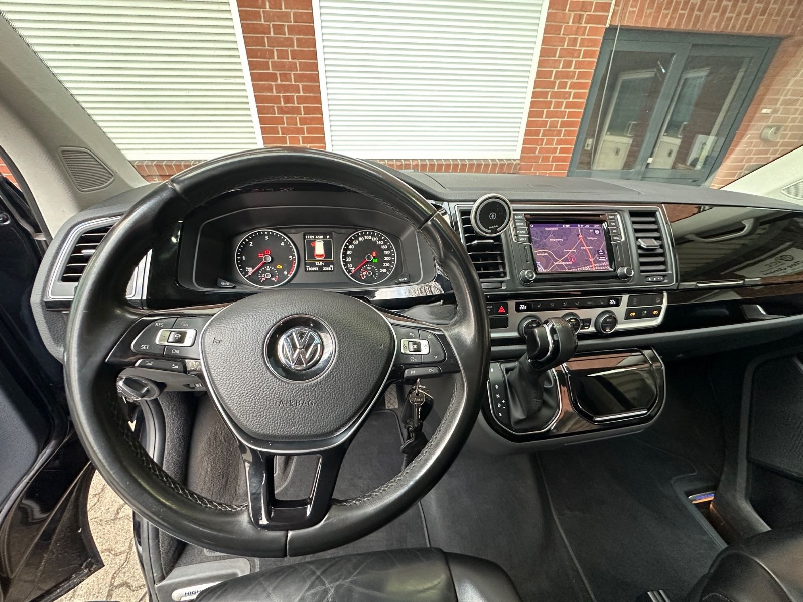 Volkswagen T6 Multivan Highline 2.0 l TDI 4MOTION, Standh. foto 8