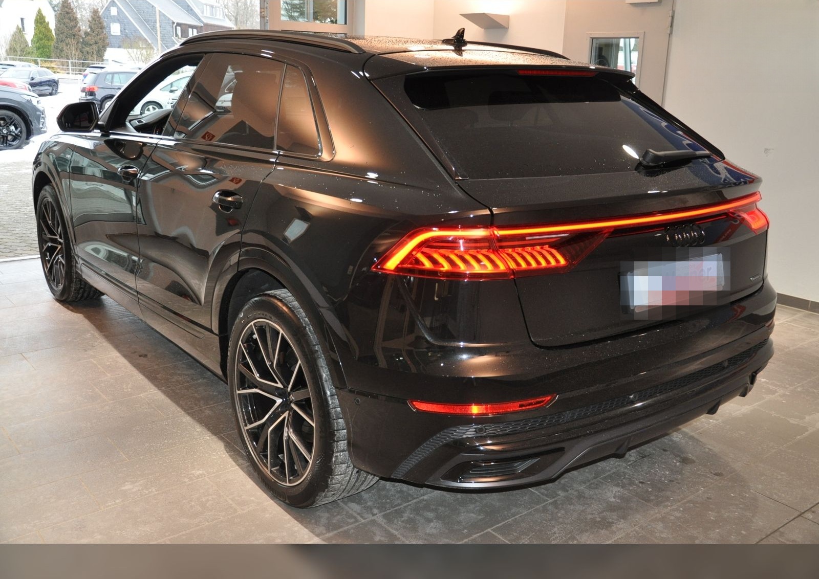 Audi Q8 S-Line 50TDI quattro HUD Standh 22" foto 5