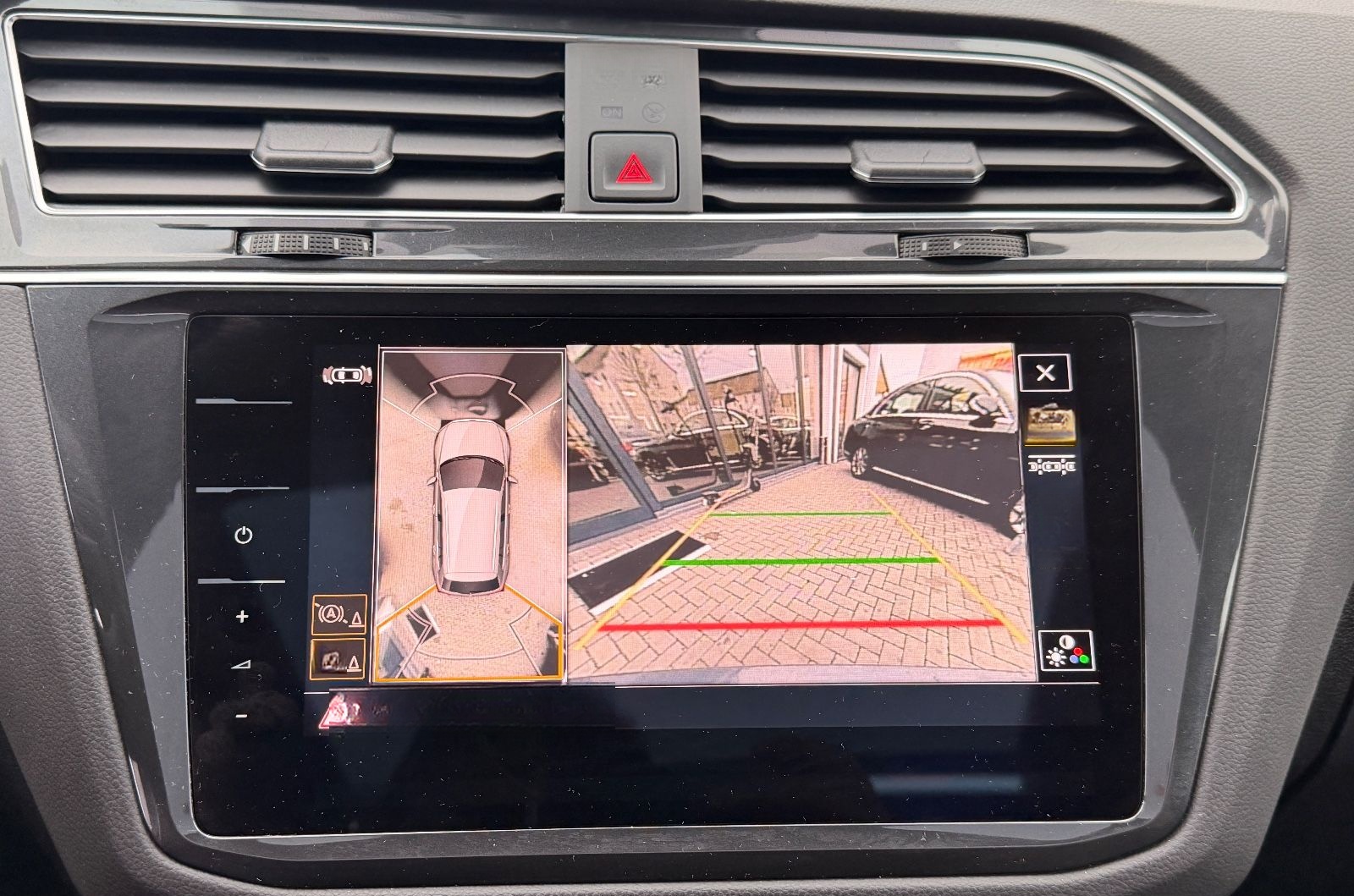 Volkswagen Tiguan R-Line 4Motion-Pano-Head Up-Matrix foto 11