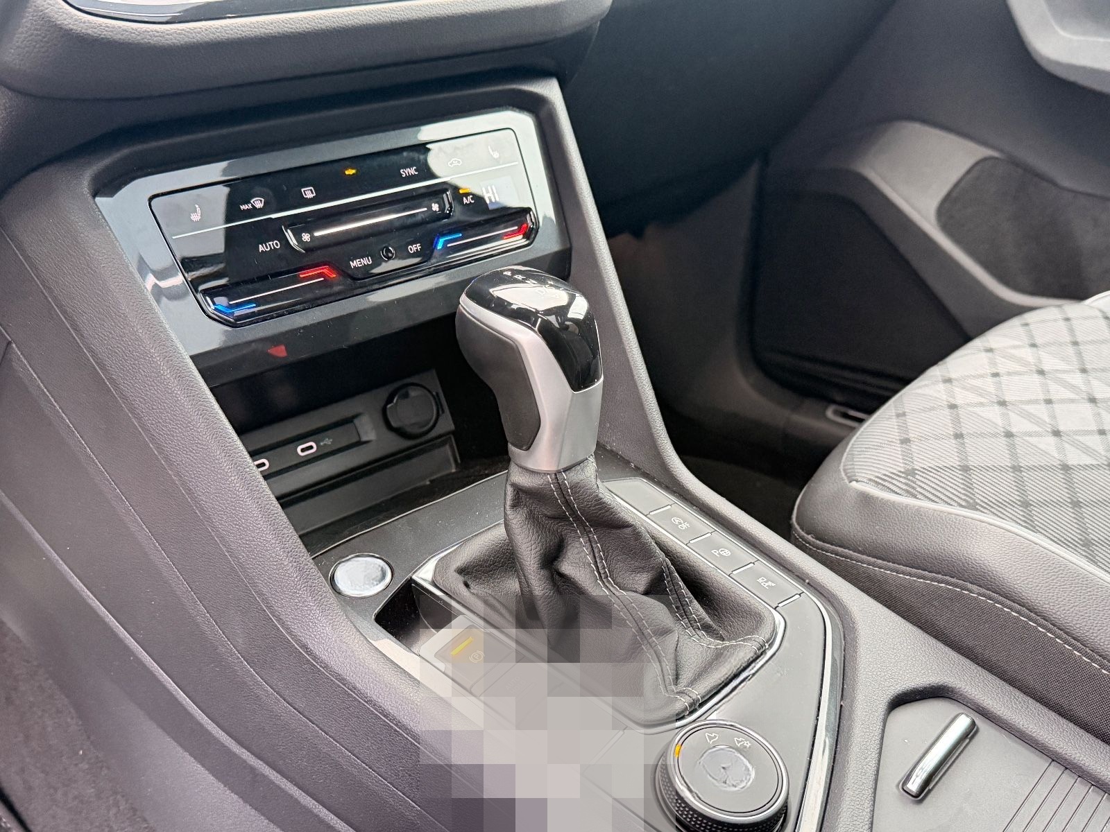 Volkswagen Tiguan R-Line 4Motion-Pano-Head Up-Matrix foto 13