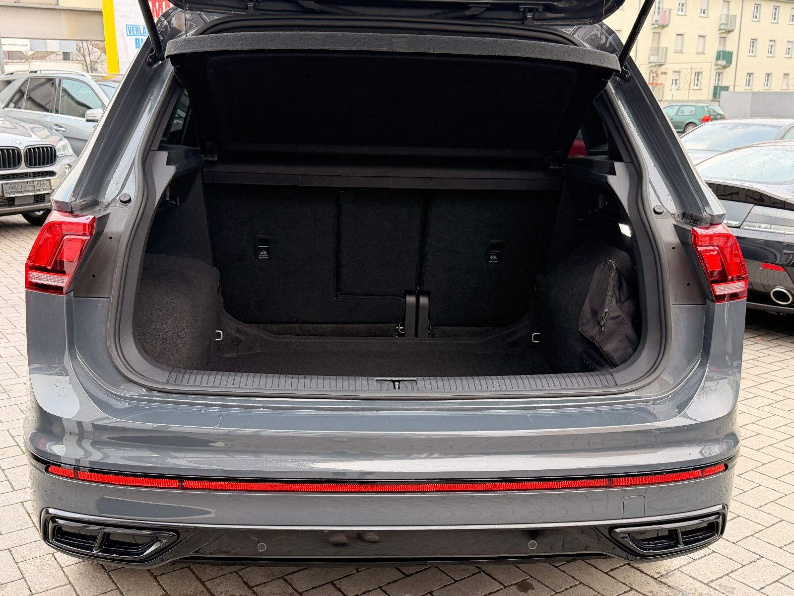 Volkswagen Tiguan R-Line 4Motion-Pano-Head Up-Matrix foto 14