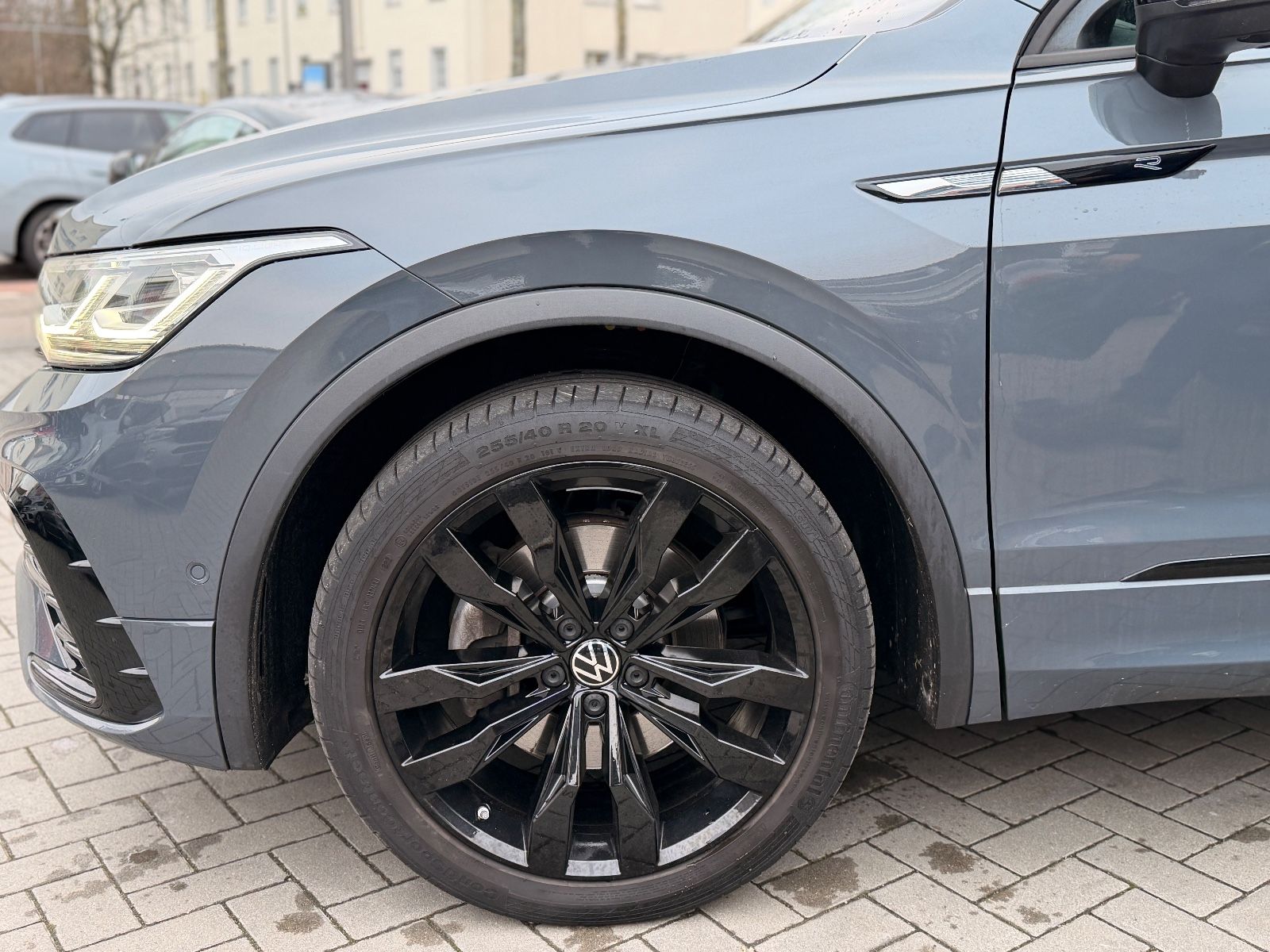 Volkswagen Tiguan R-Line 4Motion-Pano-Head Up-Matrix foto 7