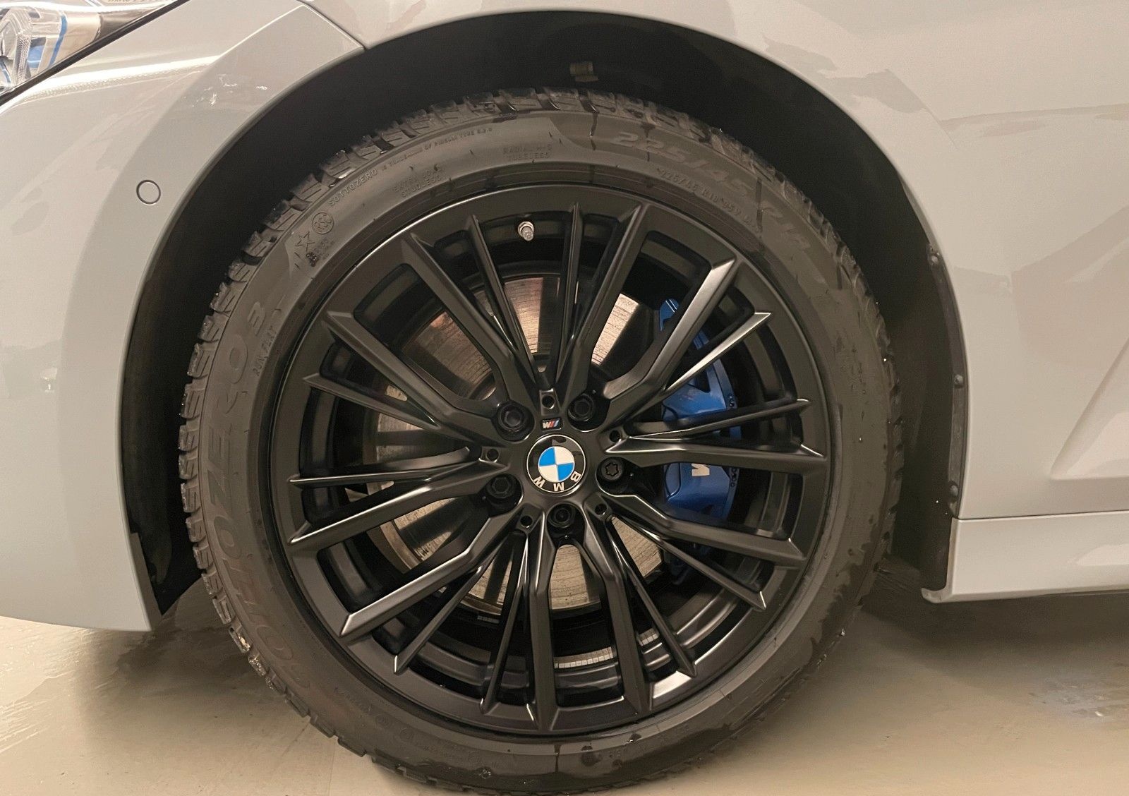 BMW 320A d xDrive M Sportbremse ACC AHK HUD H/K 18" foto 11