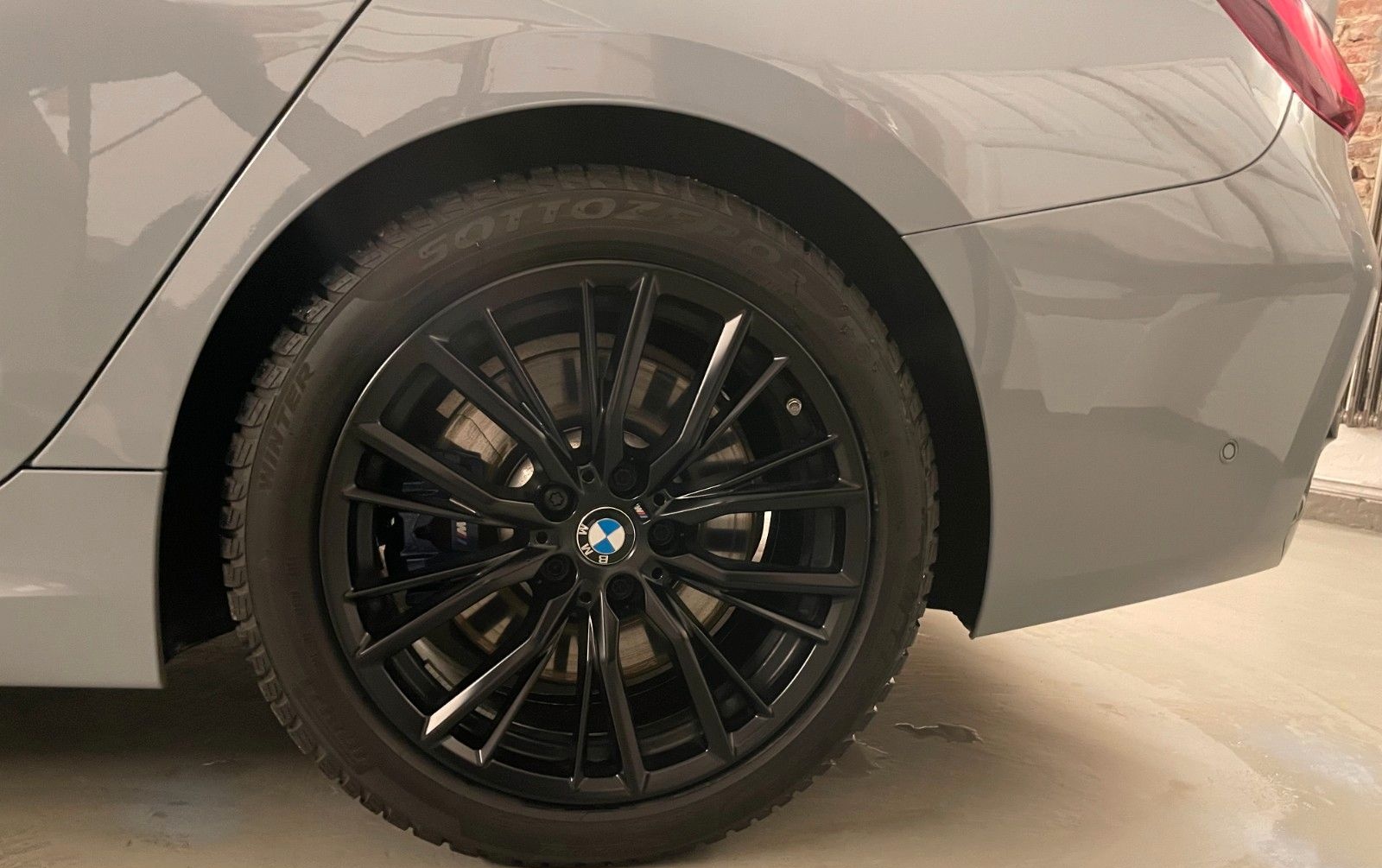 BMW 320A d xDrive M Sportbremse ACC AHK HUD H/K 18" foto 12