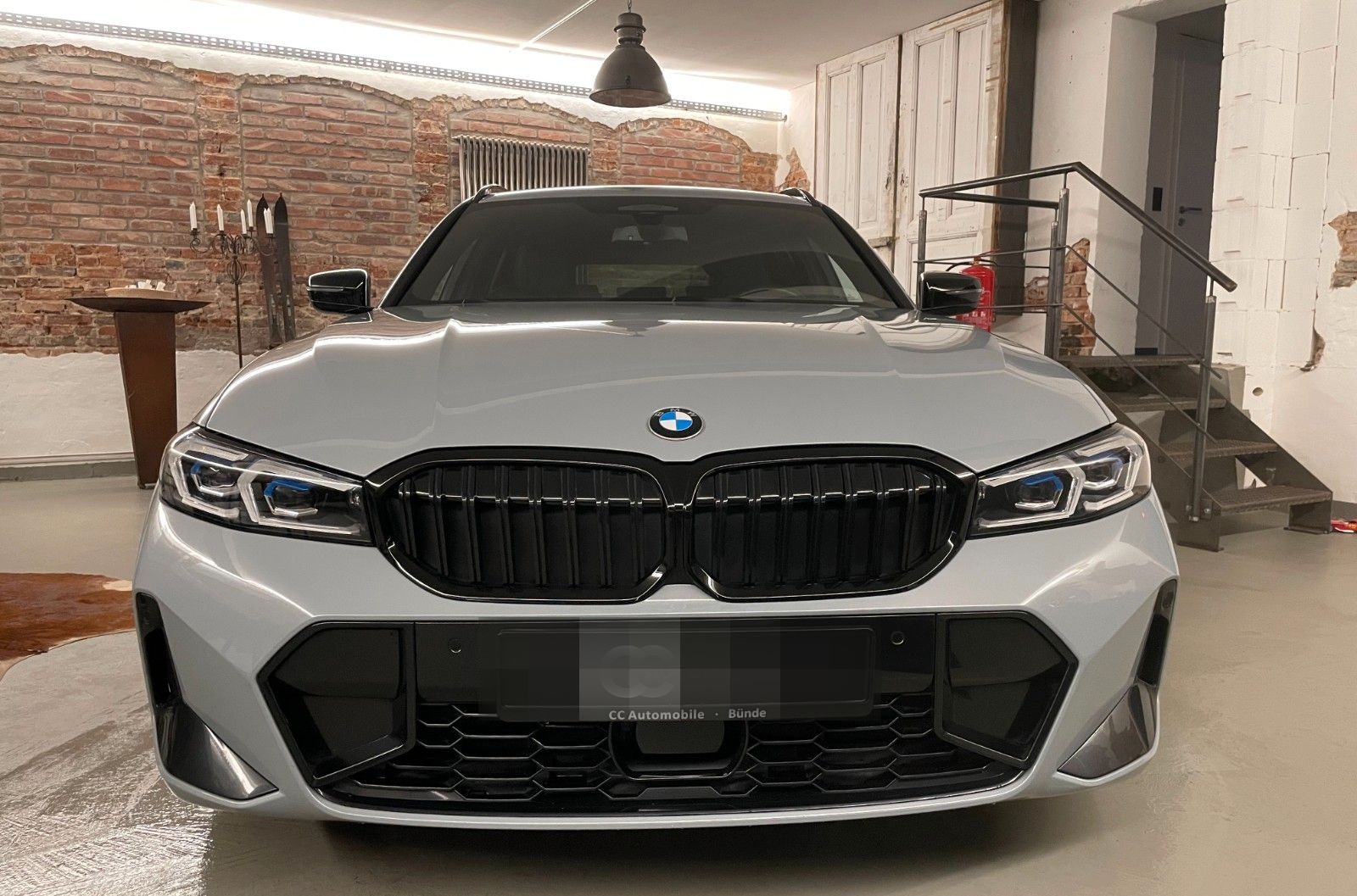 BMW 320A d xDrive M Sportbremse ACC AHK HUD H/K 18" foto 4