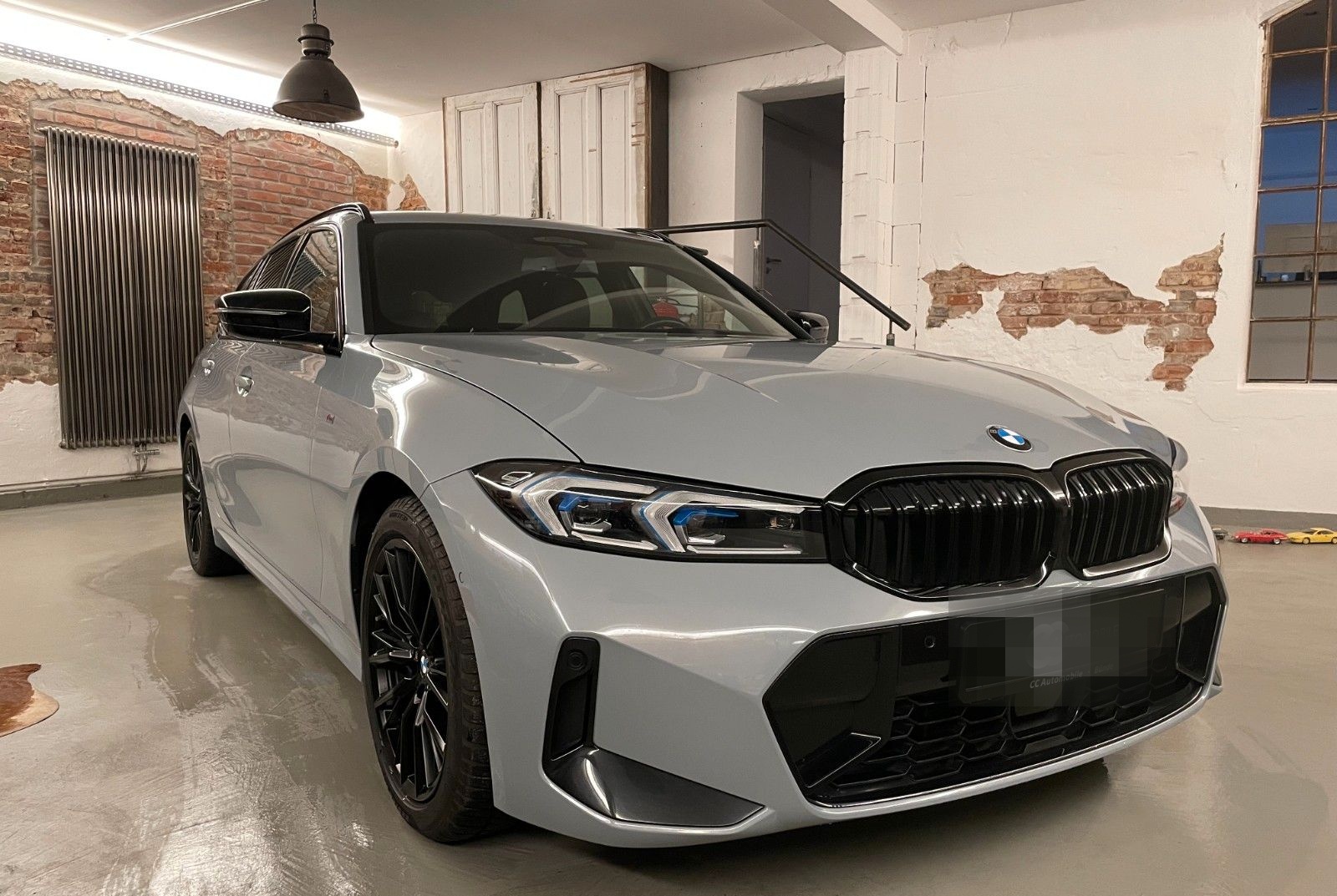 BMW 320A d xDrive M Sportbremse ACC AHK HUD H/K 18" foto 5