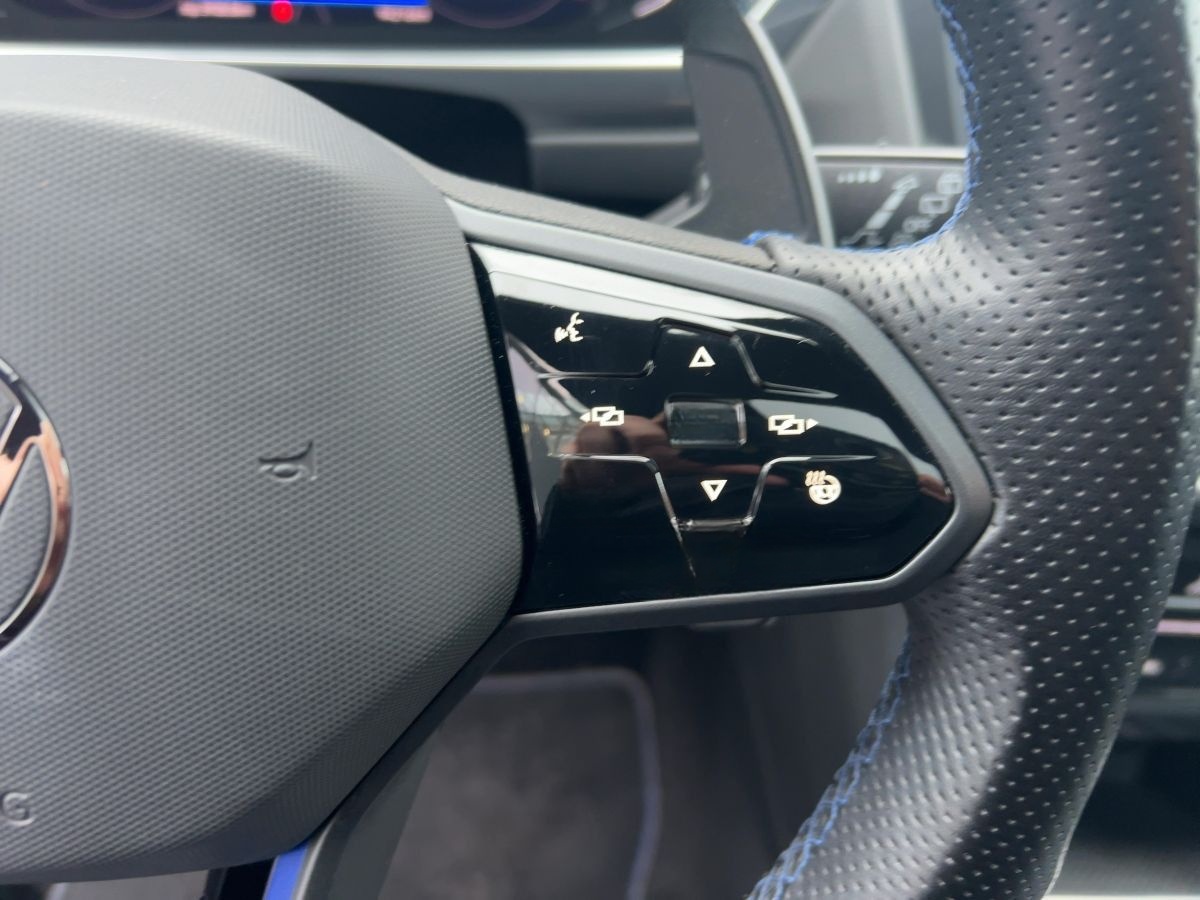 Volkswagen Tiguan 2.0 TSI R DSG 4M AHK Kamera LED Navi DCC foto 19