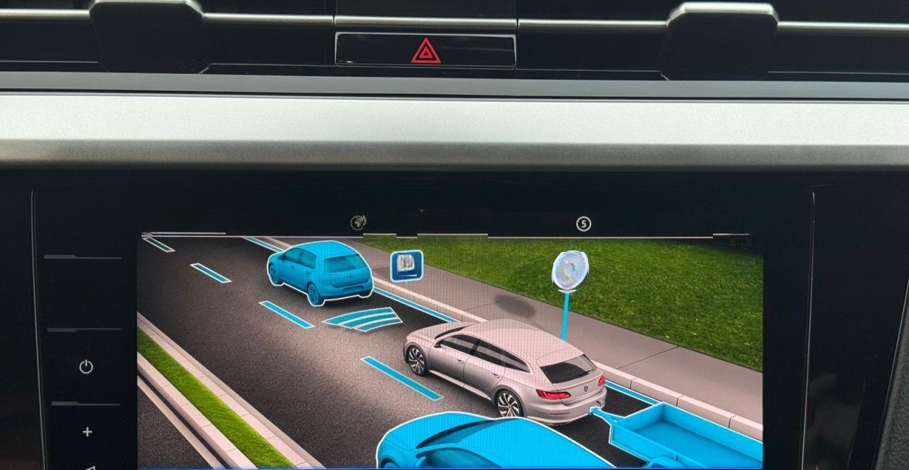 Volkswagen ARTEON SHOOTINGBRAKE 2.0 TDI R-LINE+AZV+IQ.LIGHT foto 18