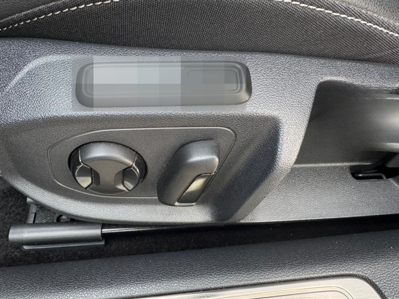 Volkswagen ARTEON SHOOTINGBRAKE 2.0 TDI R-LINE+AZV+IQ.LIGHT foto 20