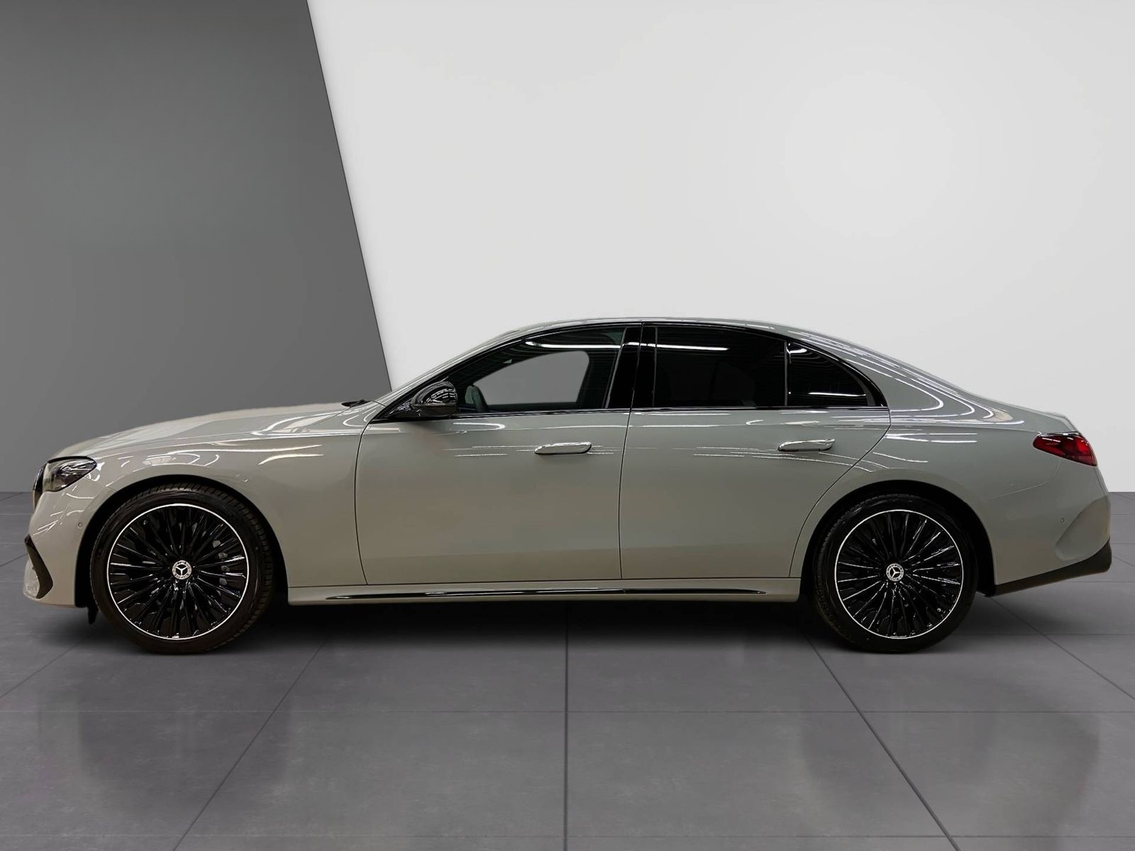 Mercedes-Benz E 220 d AMG+Night+Burmester4D+Distr.+Stdhz foto 5