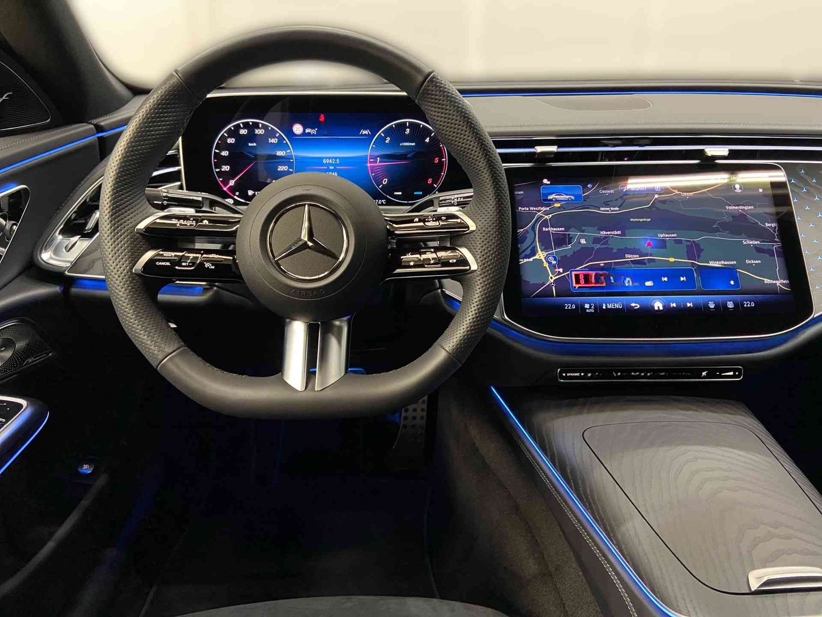 Mercedes-Benz E 220 d AMG+Night+Burmester4D+Distr.+Stdhz foto 10