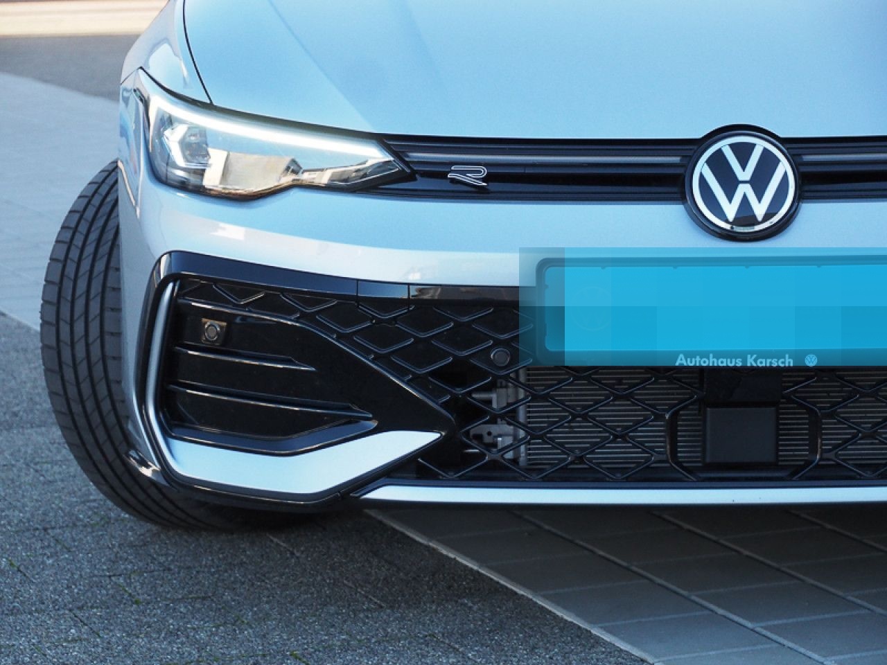 Volkswagen Golf VIII 1.5 eTSI DSG R-Line AHK, NAVI, BLACK foto 6