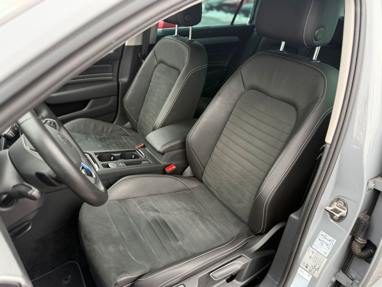 Volkswagen Passat Variant GTE 1.4 eHybrid IQ KESSY SHZ KAM foto 10