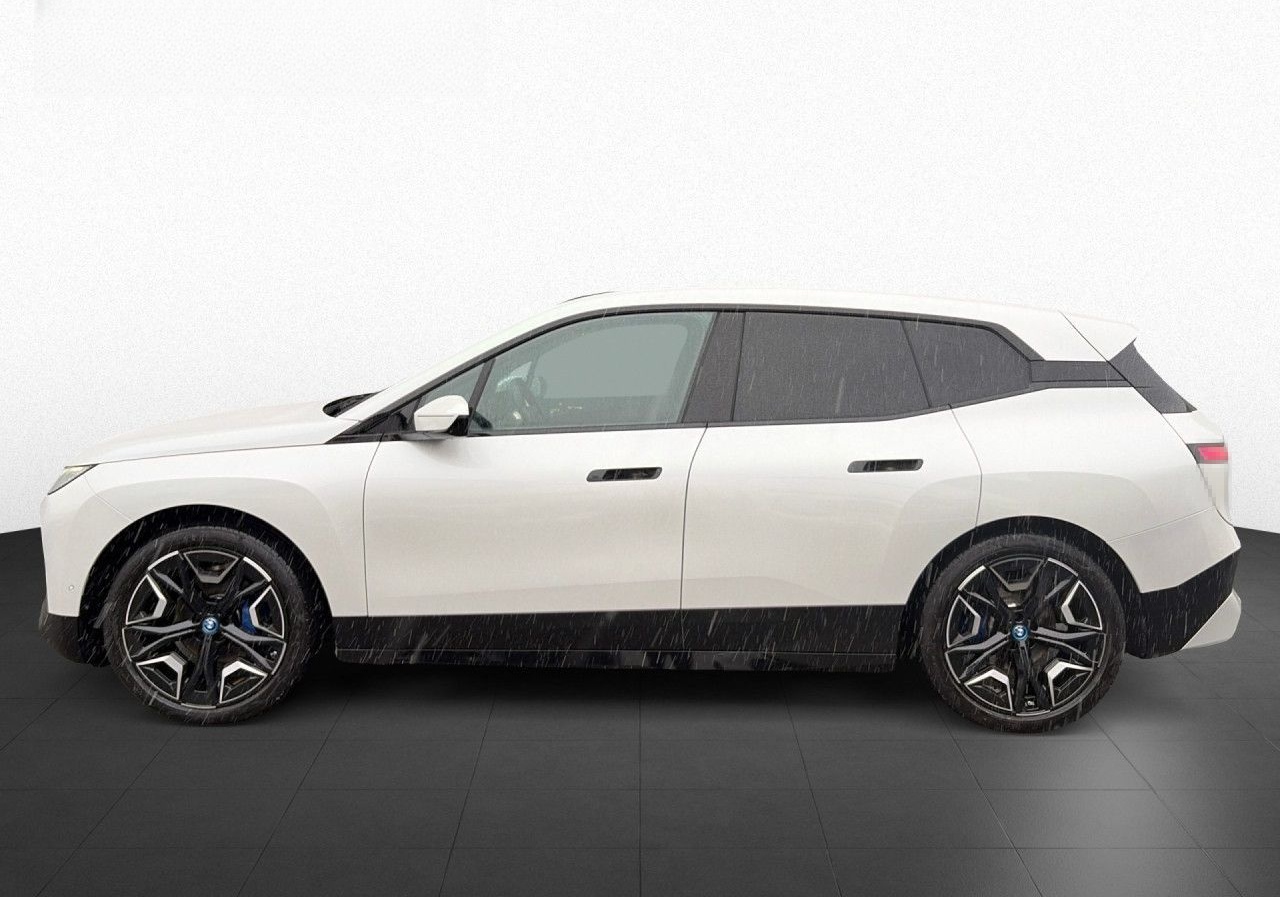 BMW iX xDrive40 Sport AHK Laser H/K Shzg Klimaaut foto 9