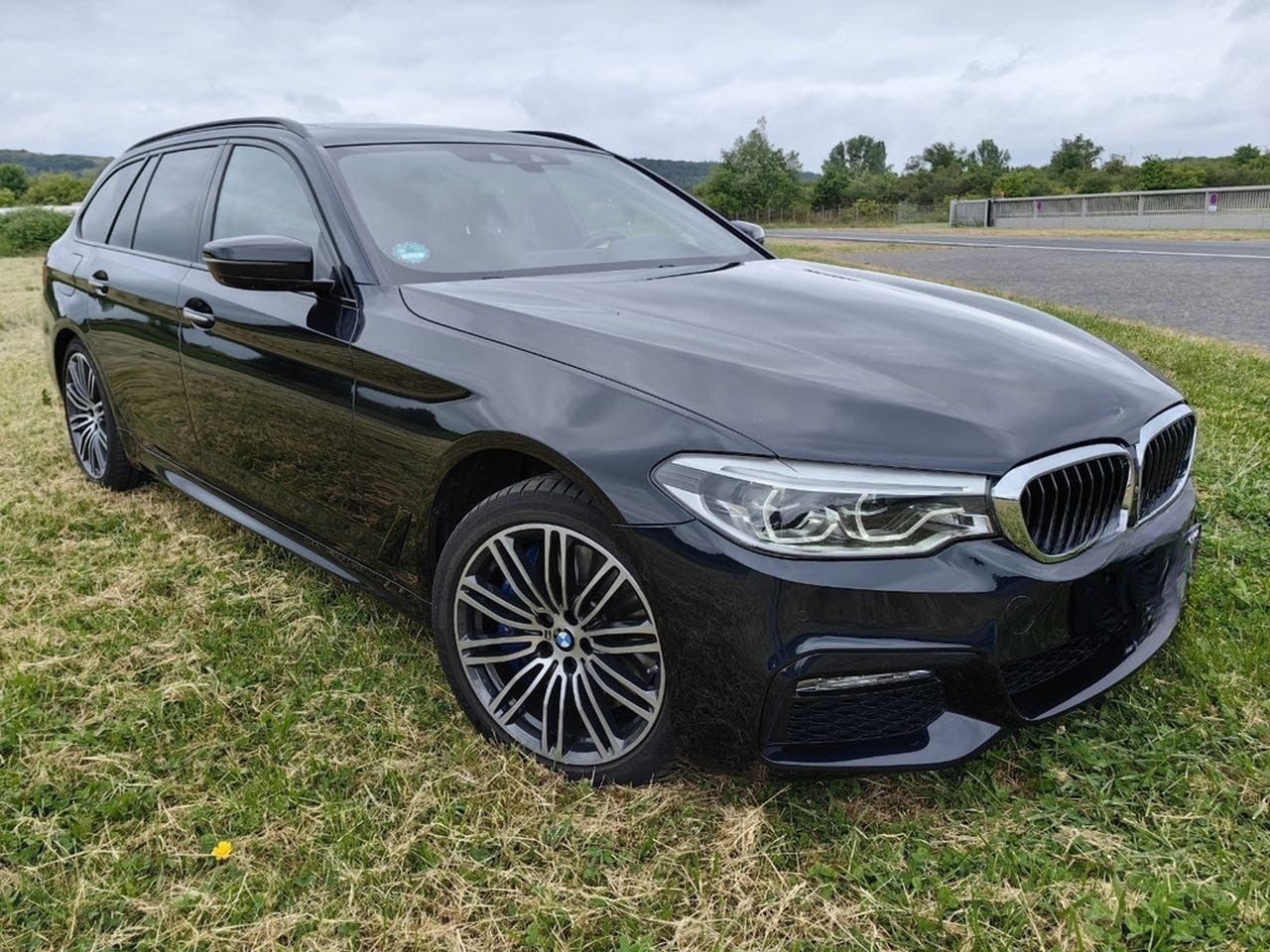 BMW 540d xDrive Touring A - M Paket  foto 4