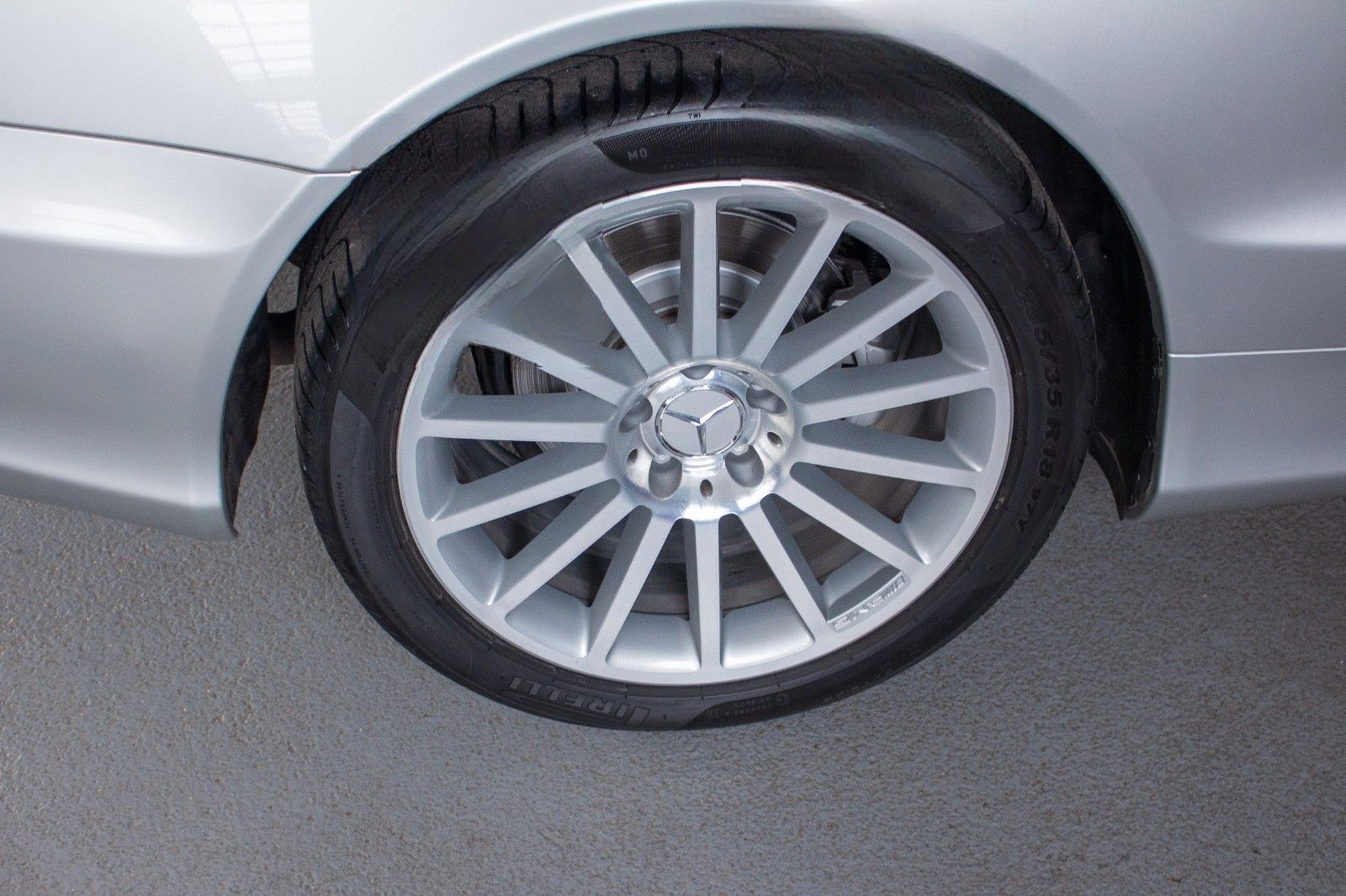 Mercedes-Benz SL 500 Silber/Berryrot Zustand 1A foto 6