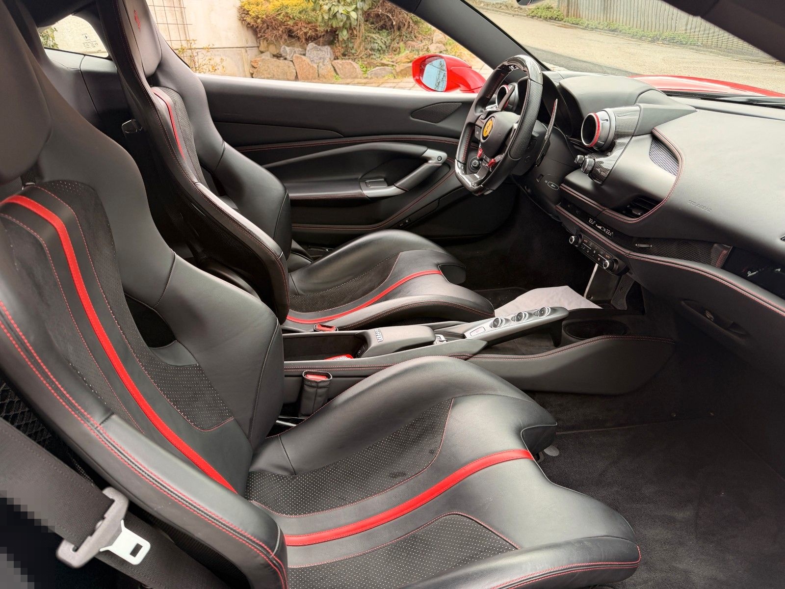 Ferrari F8*Tributo*Coupé*DCT*APPROVED*MAINTENANCE* foto 19