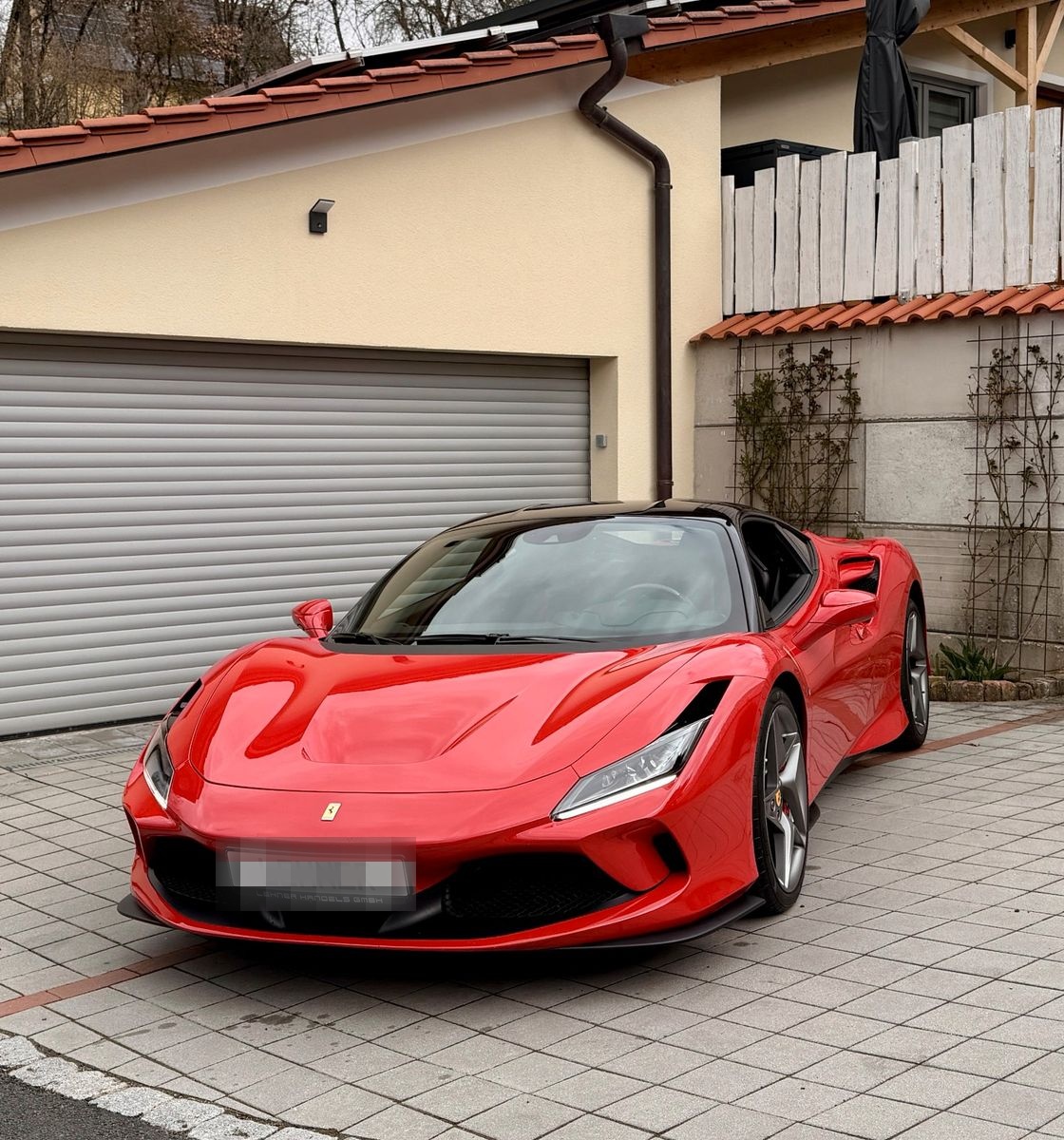 Ferrari F8*Tributo*Coupé*DCT*APPROVED*MAINTENANCE* foto 5