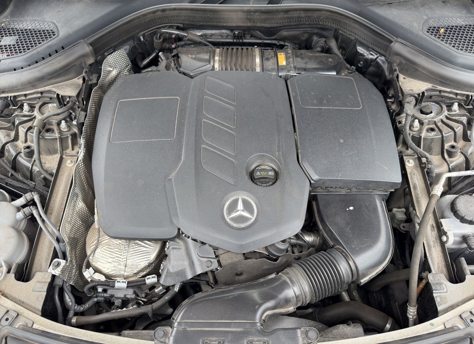 Mercedes-Benz GLC 220 d 4Matic AMG Line Night Dist. Plus 20" foto 17