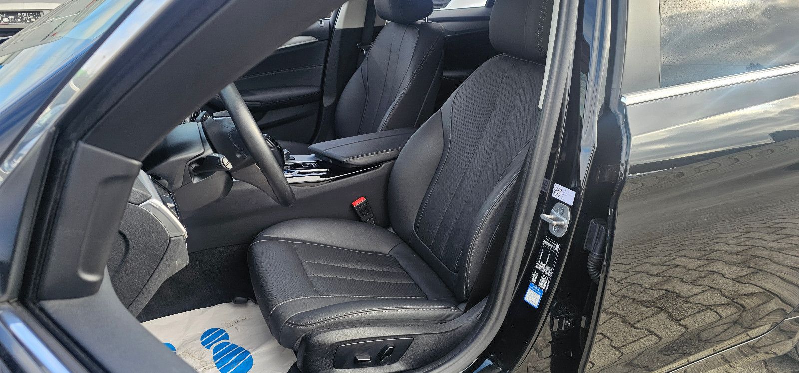 BMW 520d*Touring*Aut.*Virtual*LED*Kamera*Leder*Navi* foto 20