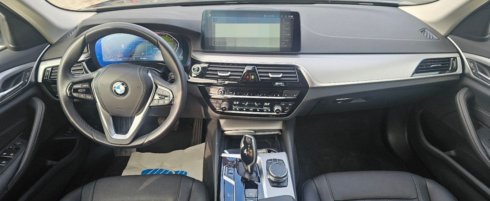 BMW 520d*Touring*Aut.*Virtual*LED*Kamera*Leder*Navi* foto 23