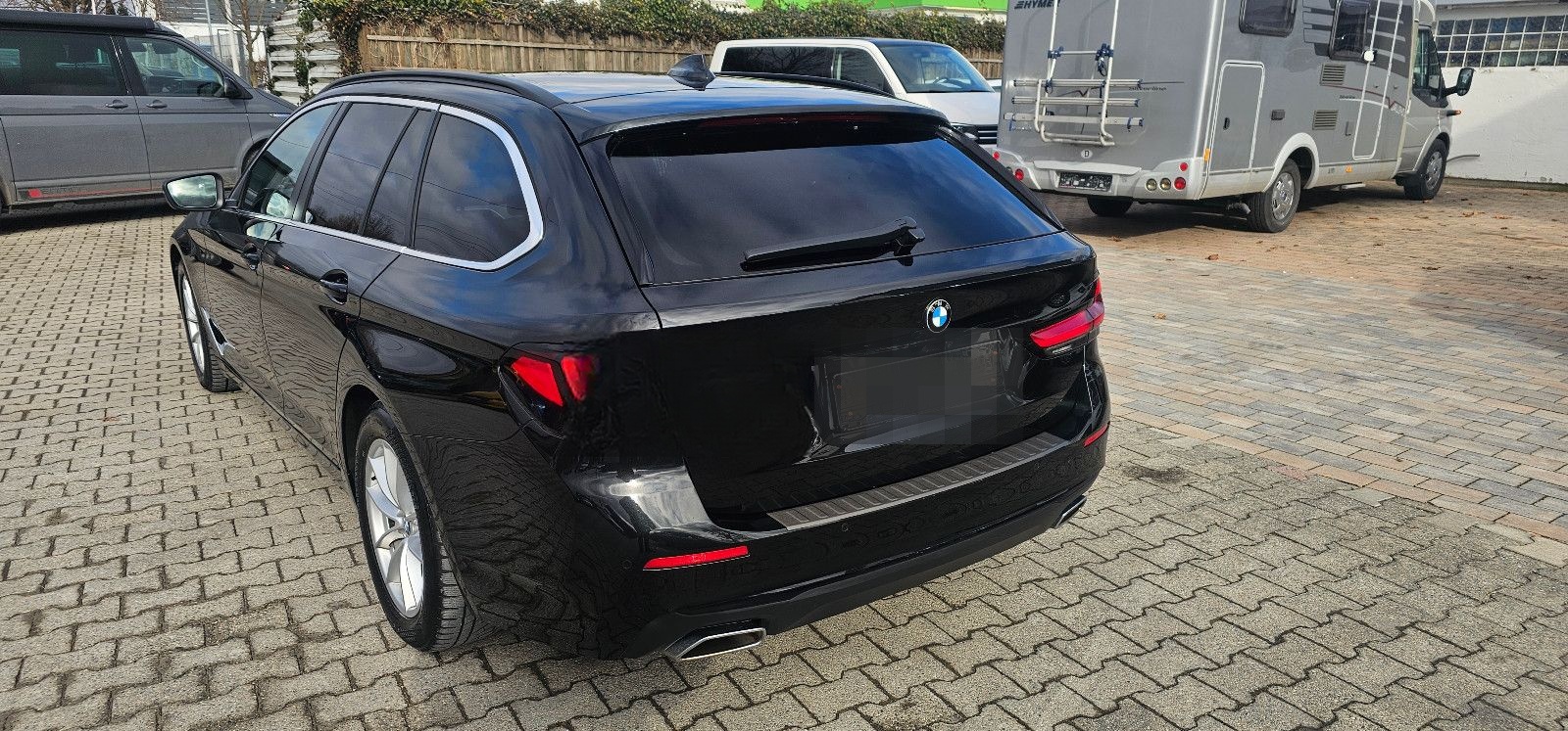 BMW 520d*Touring*Aut.*Virtual*LED*Kamera*Leder*Navi* foto 5