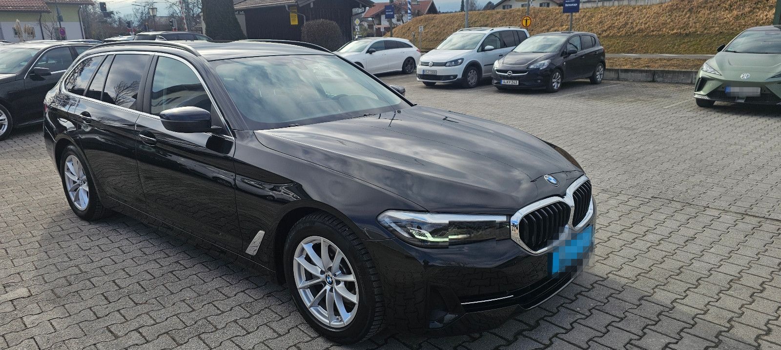 BMW 520d*Touring*Aut.*Virtual*LED*Kamera*Leder*Navi* foto 9