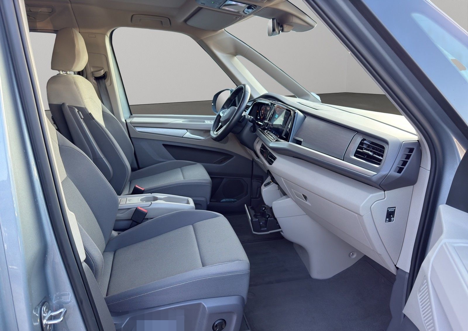 Volkswagen T7 Multivan Life 2,0 l 110 kW TDI SCR Frontantri foto 17