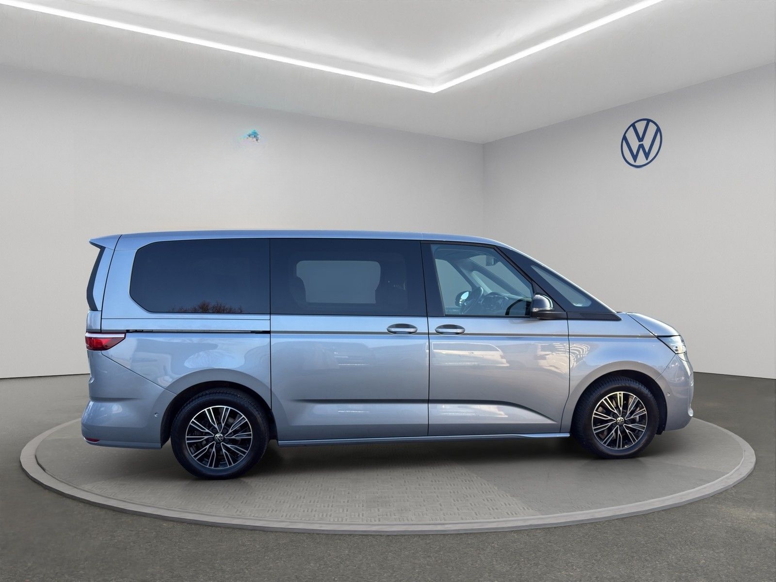 Volkswagen T7 Multivan Life 2,0 l 110 kW TDI SCR Frontantri foto 7