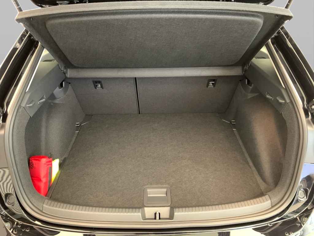 Volkswagen Taigo ENERGY 1.0 TSI DSG AHK*CAM*NAV*ACC*SHZ*16" foto 8