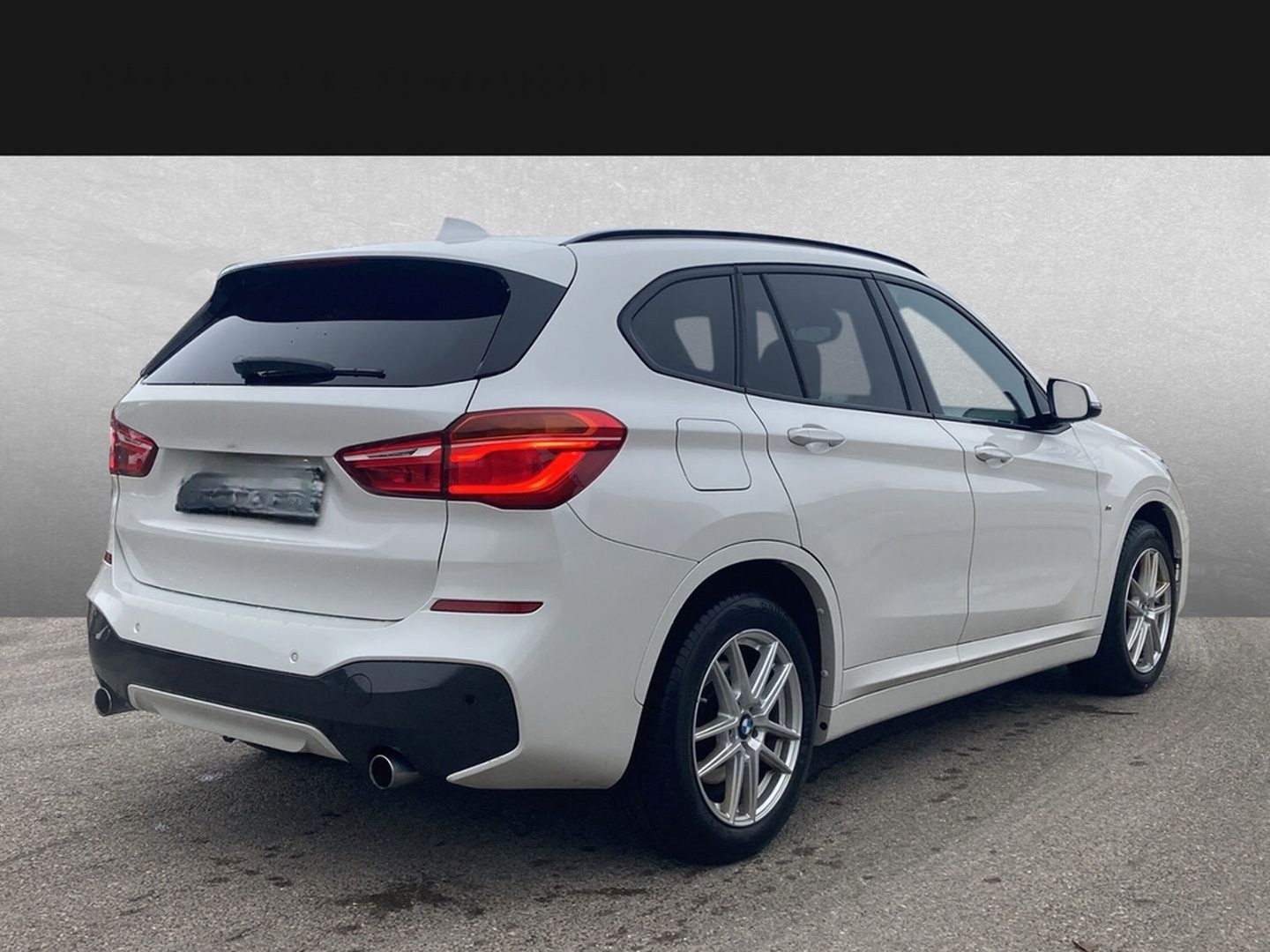 BMW X1 25d xDrive M Sport AHK PANORAMA LED KEYLESS foto 2
