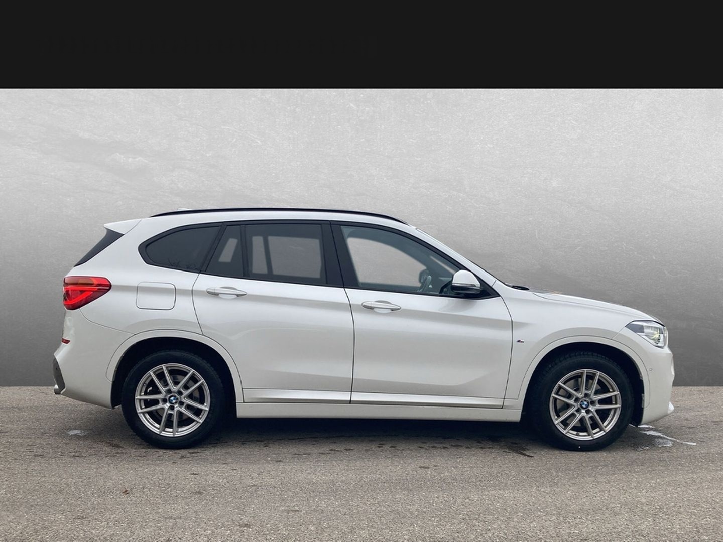 BMW X1 25d xDrive M Sport AHK PANORAMA LED KEYLESS foto 6