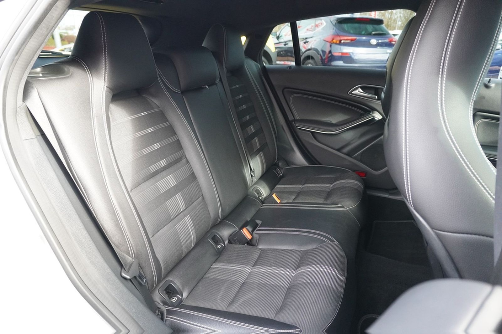 Mercedes-Benz CLA 200 Shooting Brake LED Navi SHZ Kamera Night foto 12