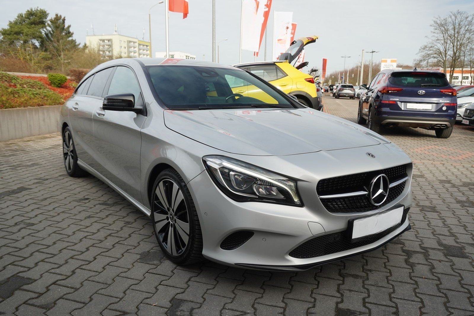 Mercedes-Benz CLA 200 Shooting Brake LED Navi SHZ Kamera Night foto 8
