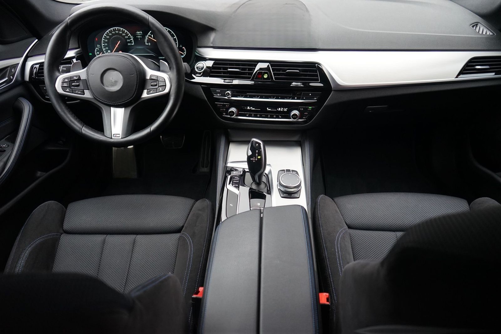 BMW 530d M Sport LED Navi ACC Head-Up Spurhalte PDC foto 5