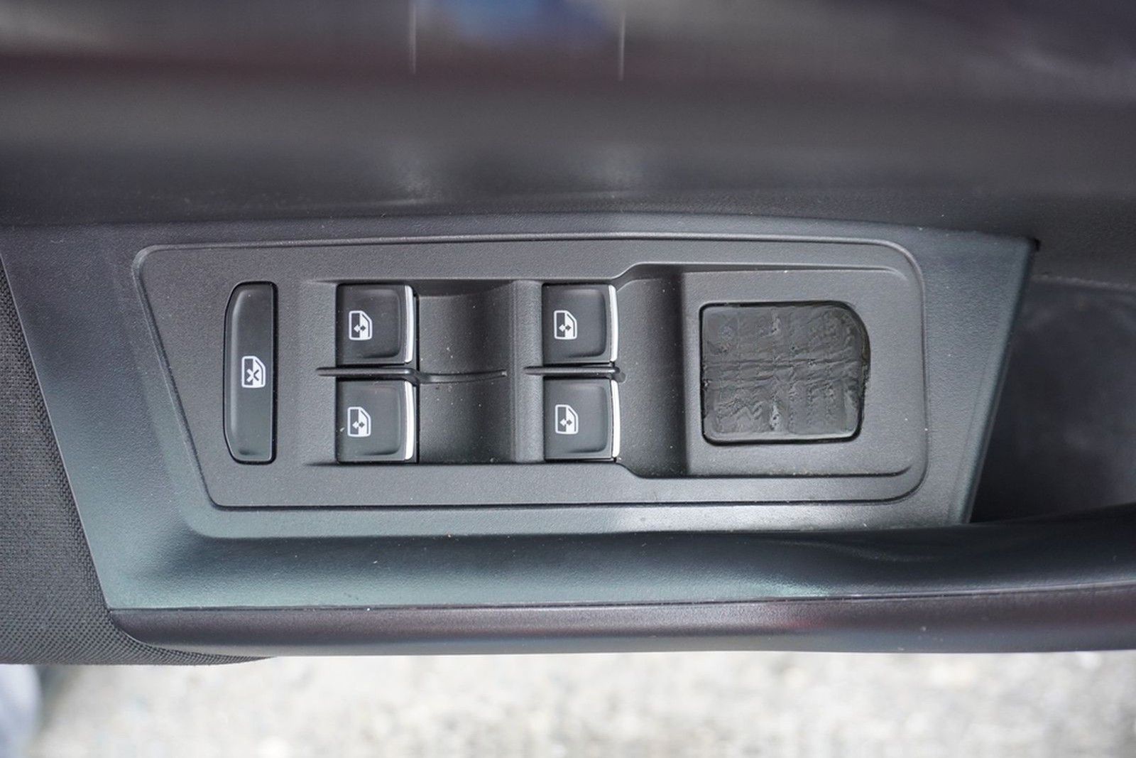 Volkswagen T-Roc 2.0 TSI Sport 4Motion DSG LED Navi ACC PDC foto 33