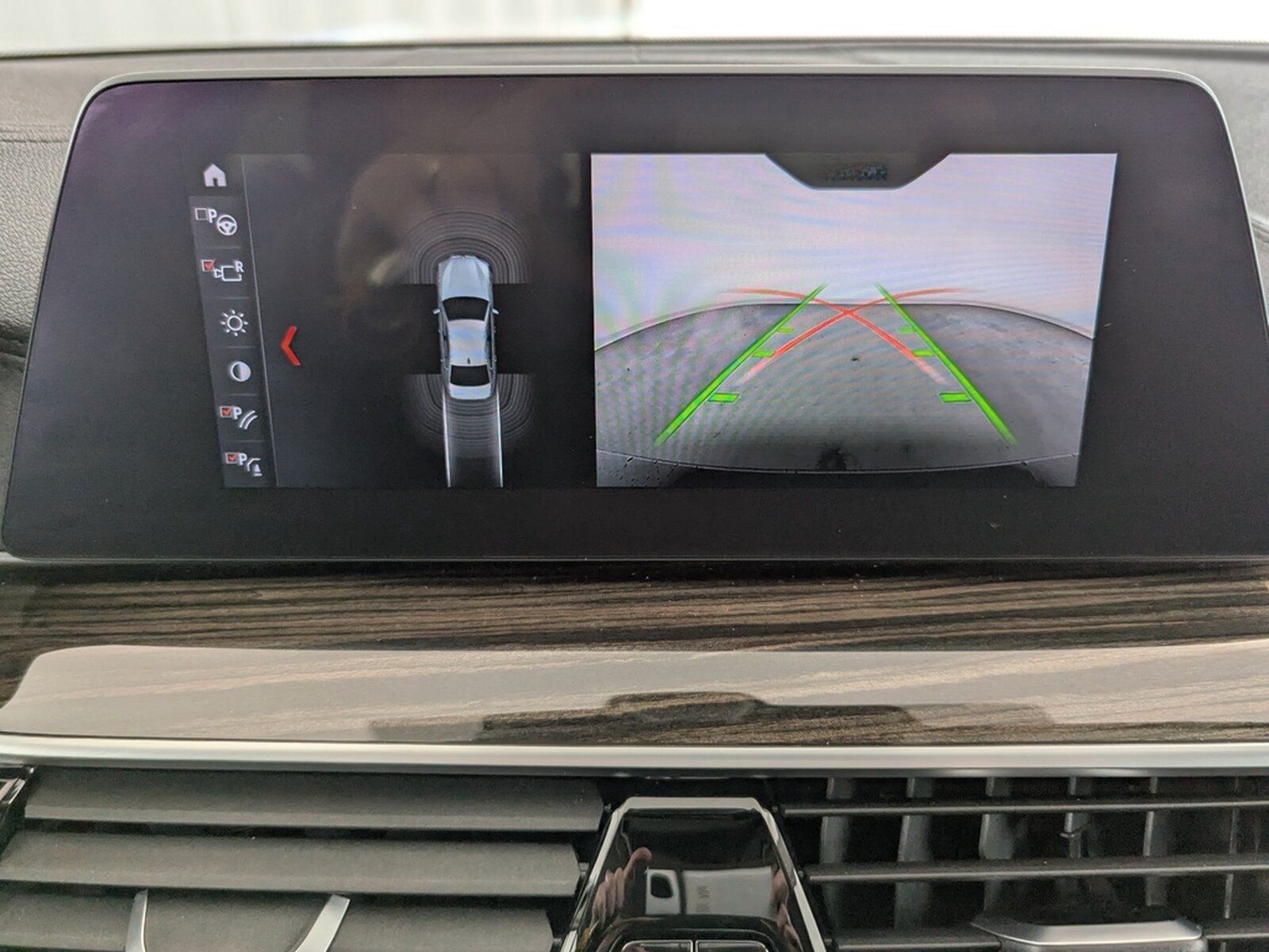 BMW 540i xDrive Luxury Line LED+NAVI+SHZ+RFK+LEDER+ foto 21