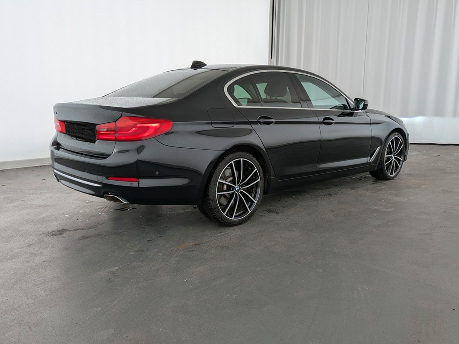 BMW 540i xDrive Luxury Line LED+NAVI+SHZ+RFK+LEDER+ foto 6