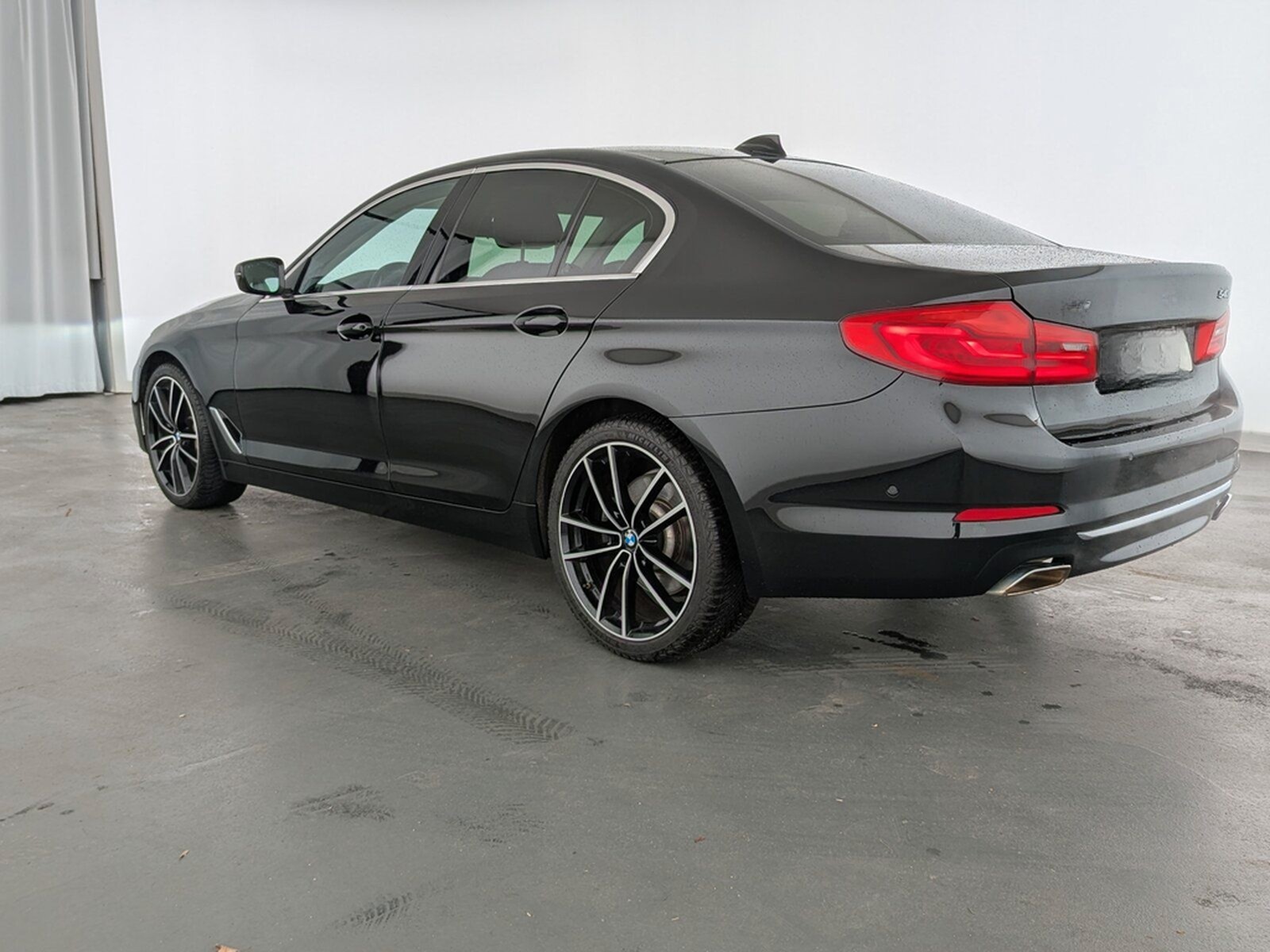 BMW 540i xDrive Luxury Line LED+NAVI+SHZ+RFK+LEDER+ foto 9