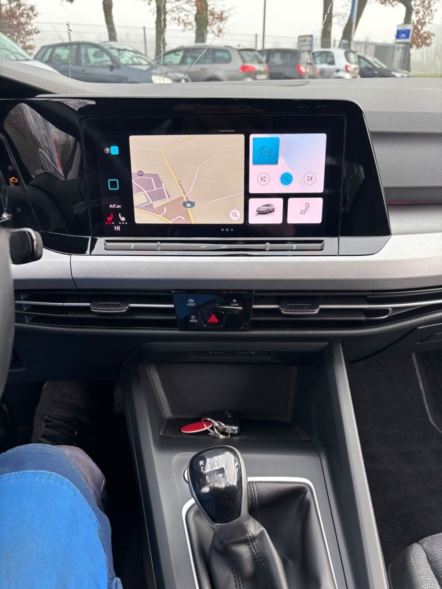 Volkswagen Golf VIII Lim. Life foto 18