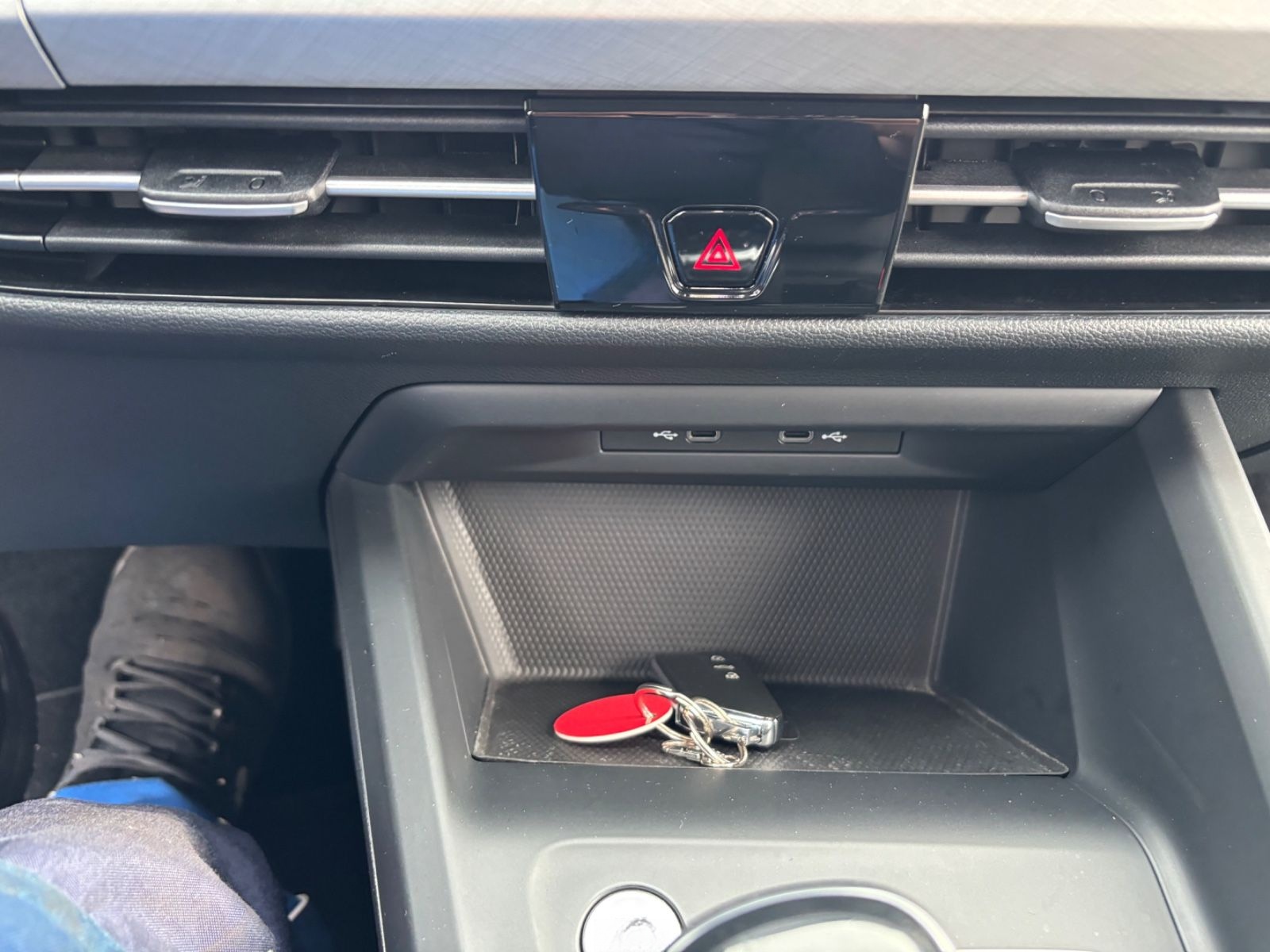 Volkswagen Golf VIII Lim. Life foto 20