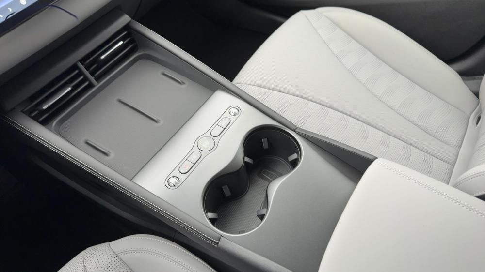 BYD SEAL 6 DM-i PHEV Touring Boost Alu KA LED Link  foto 14