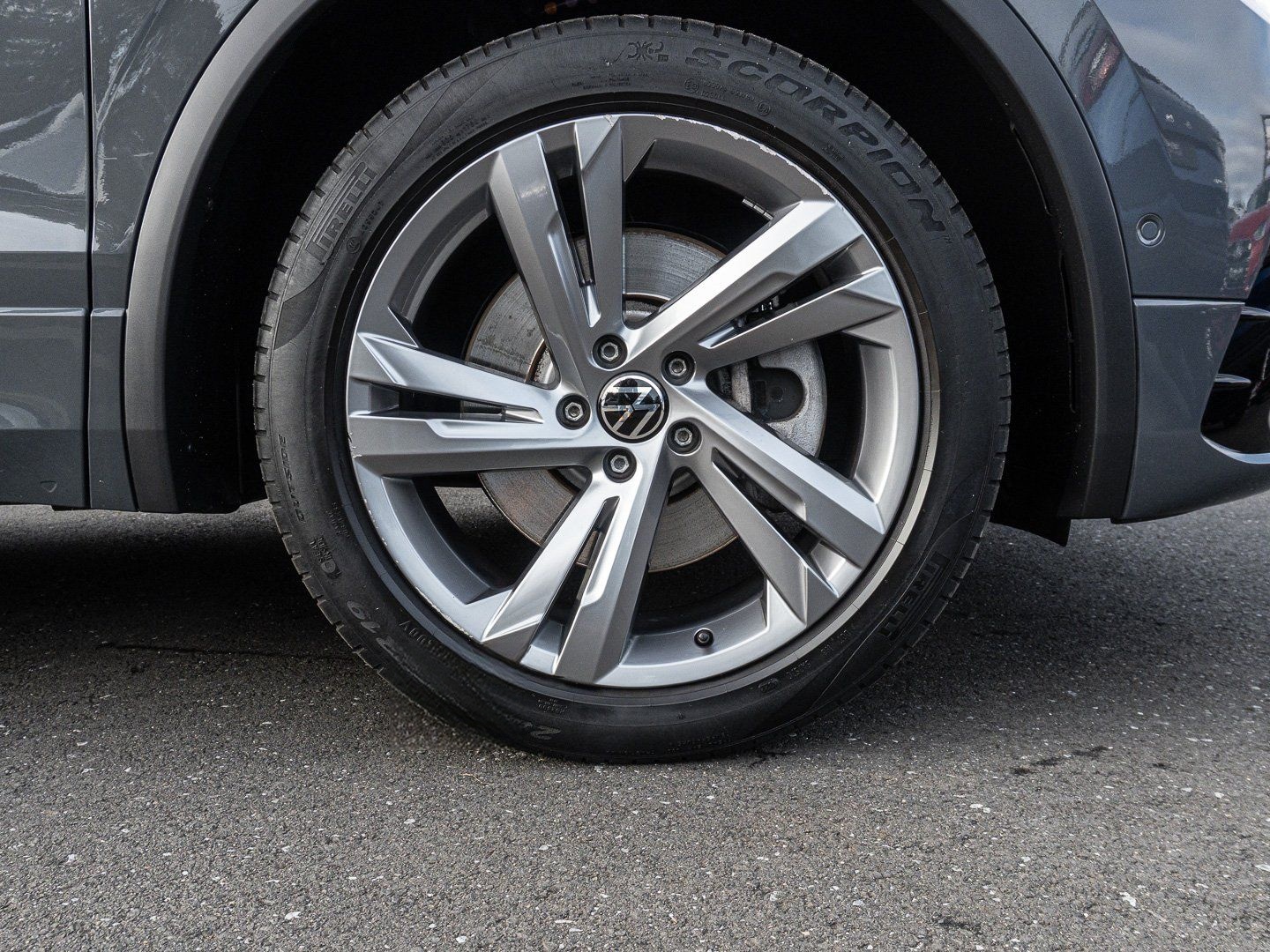 Volkswagen Tiguan 1.4 eHybrid DSG R-Line ACC AHK AUT Matrix foto 7