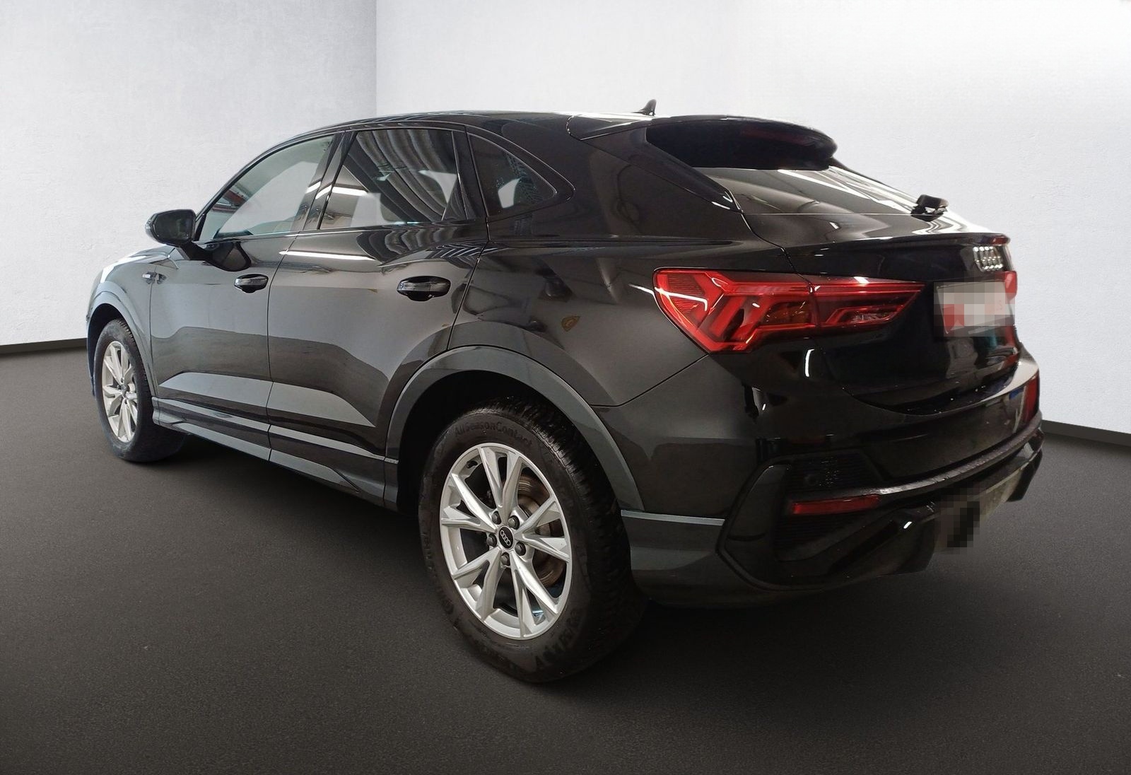 Audi Q3 Sportback S line *AHK*BLACKSTYLE*KAMERA*APP C foto 12