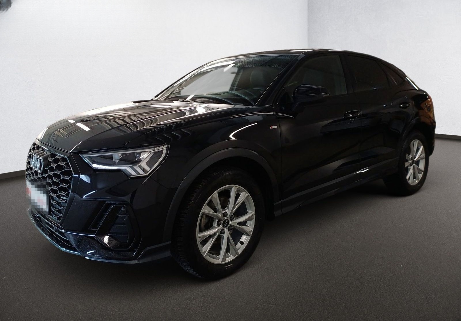Audi Q3 Sportback S line *AHK*BLACKSTYLE*KAMERA*APP C foto 3
