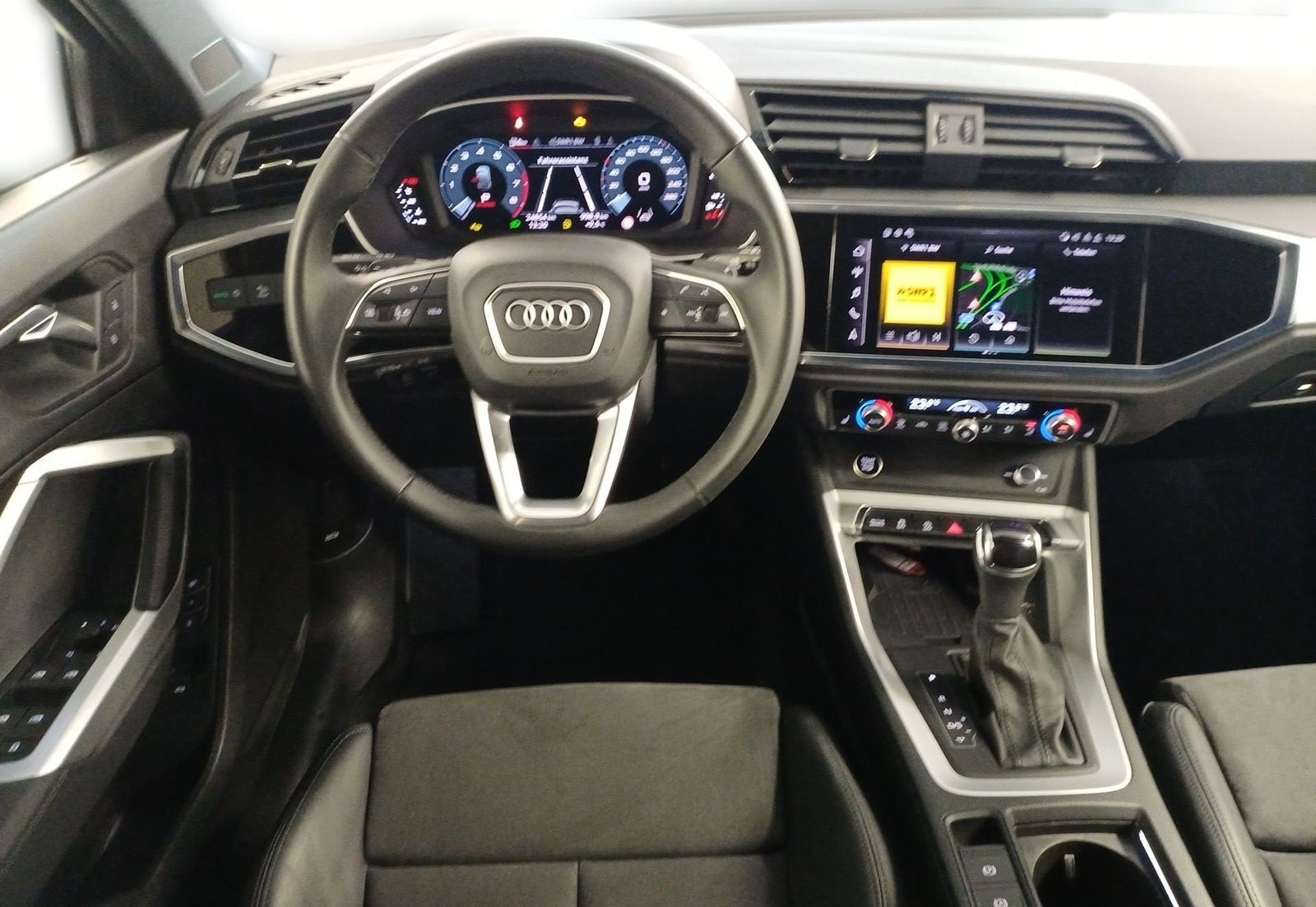 Audi Q3 Sportback S line *AHK*BLACKSTYLE*KAMERA*APP C foto 10