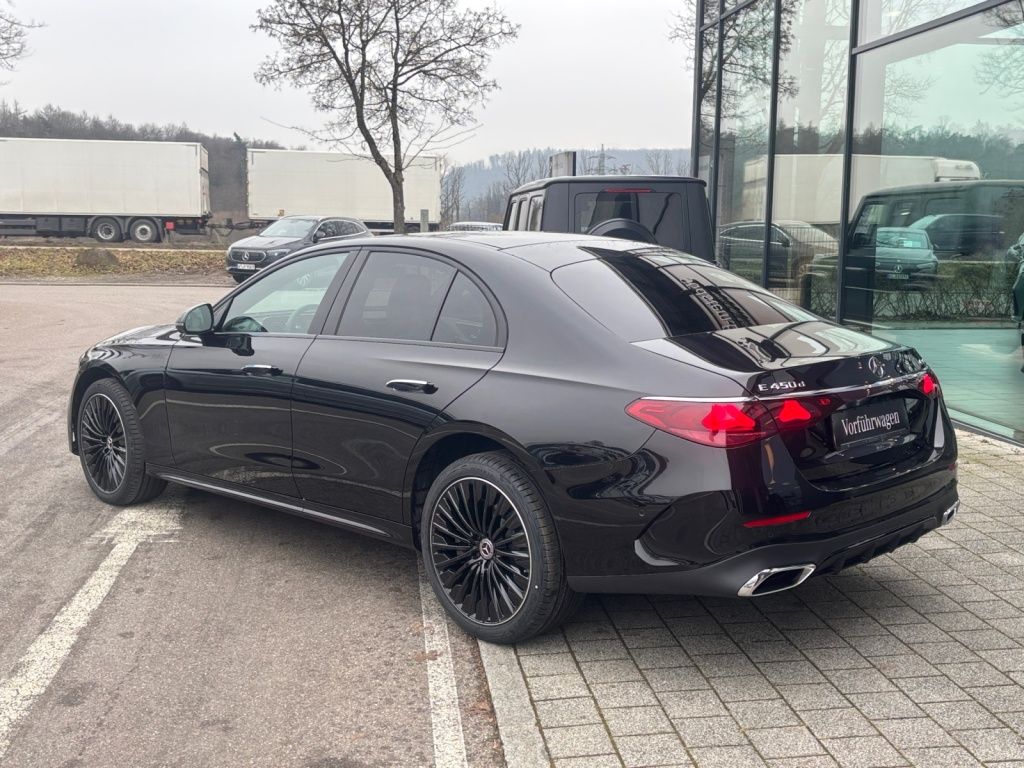 Mercedes-Benz E 450 d 4M AMG AMBIENTE DISTRO MEMORY NIGHTP foto 3