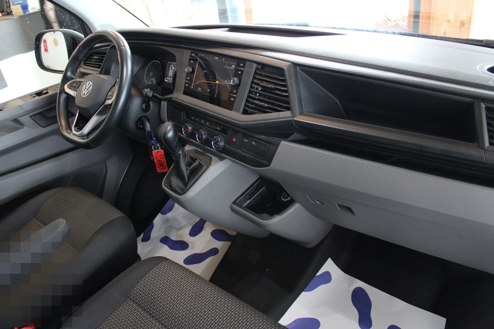 Volkswagen T6.1 Caravelle 2.0 TDI DSG lang Trendline foto 11