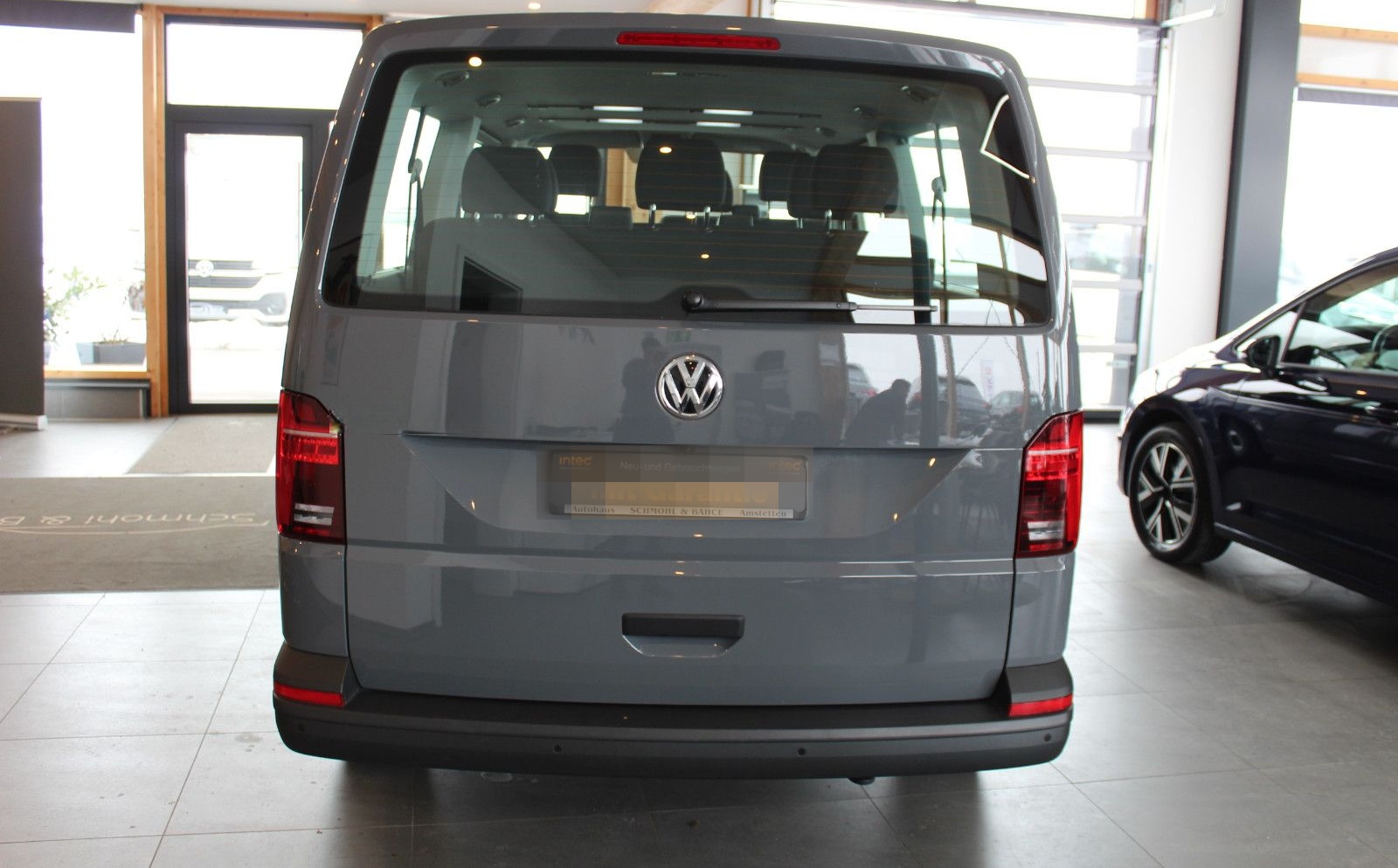 Volkswagen T6.1 Caravelle 2.0 TDI DSG lang Trendline foto 5
