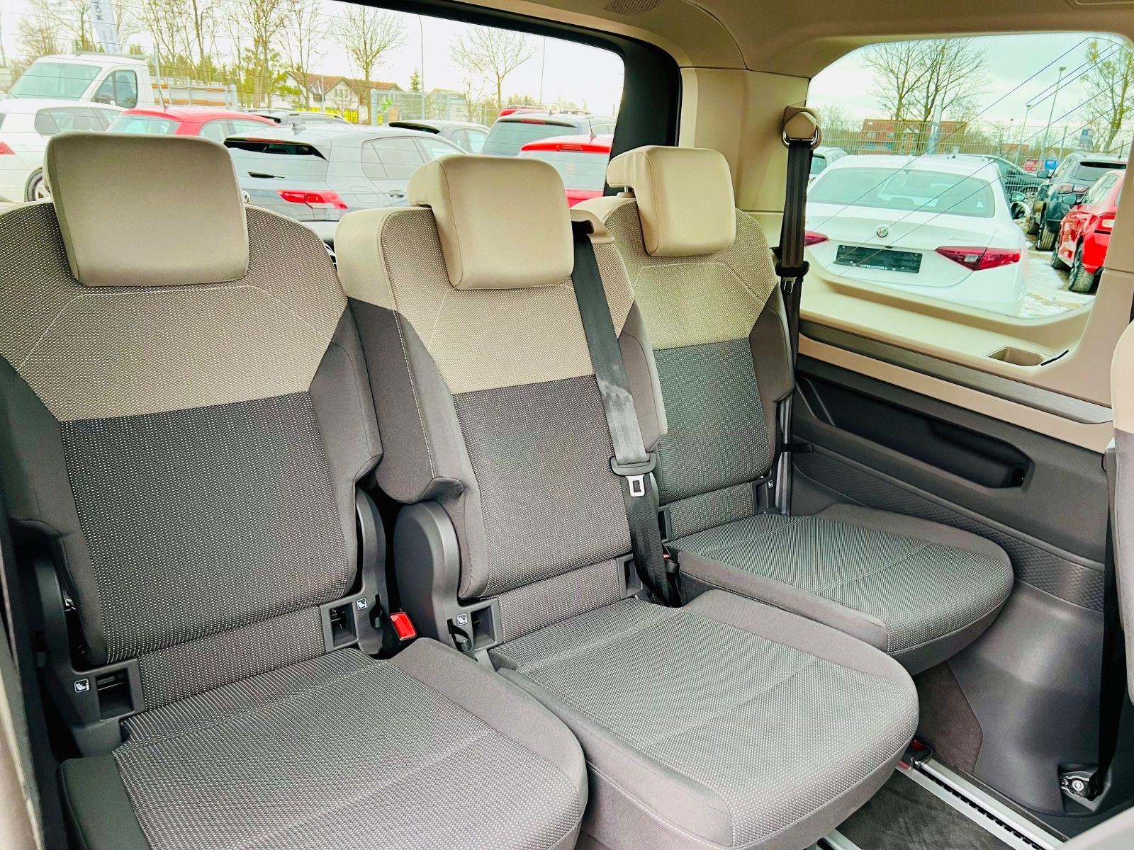 Volkswagen T7 Multivan AAC AHK 7-SITZER KAMERA PANORAMA foto 16